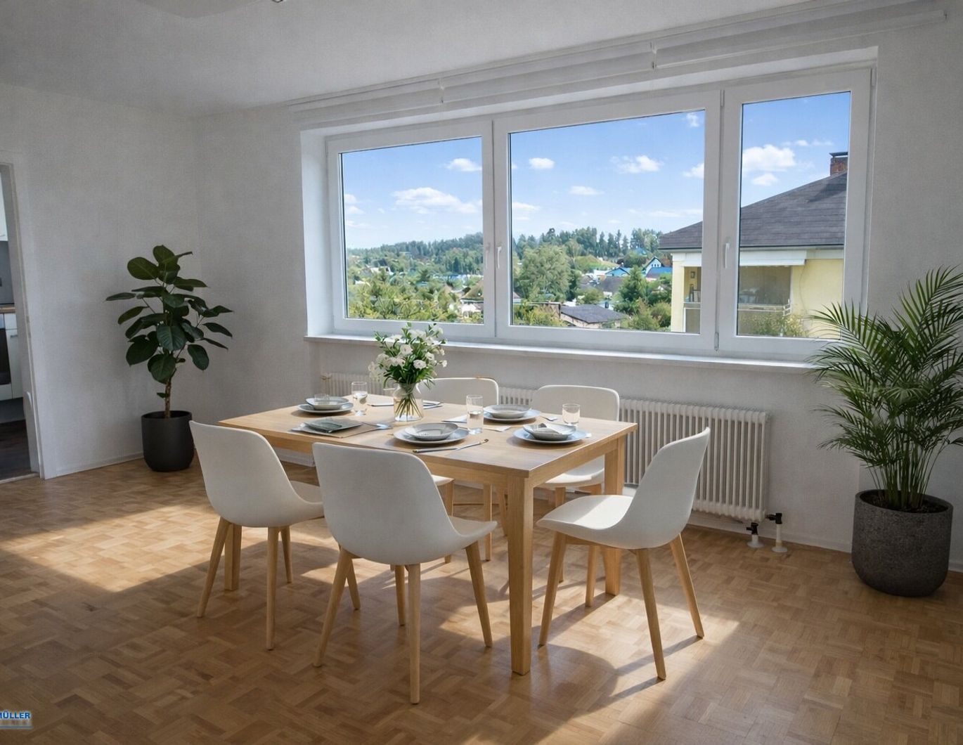 Über den Dächern - lichtdurchflutete 2-ZI-Dachgeschoss-Wohnung