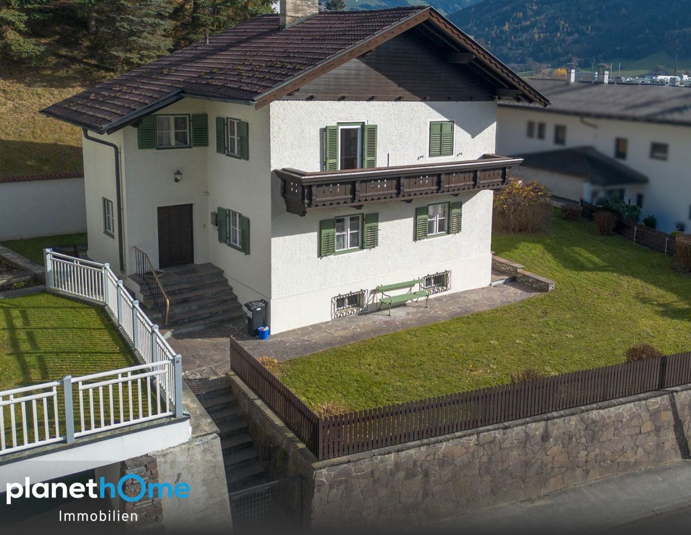 Traditionshaus auf sonnigem Grundstück mit Entwicklungspotenzial