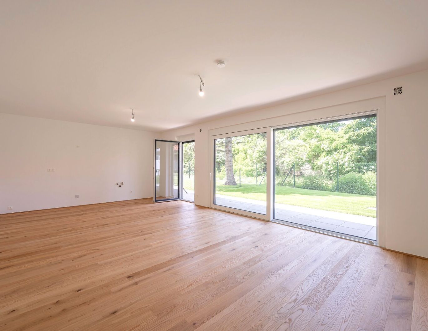 ++NEU++ Premium 4 Zimmer-Doppelhaushälfte mit Stellplatz, Nahe Wiener Neustadt