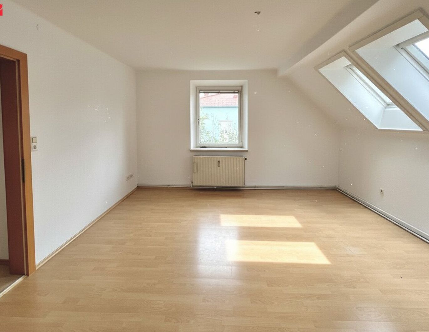 Ruhig gelegene Studentenwohnung mit sehr guter Öffi-Anbindung! (inkl. Carport)