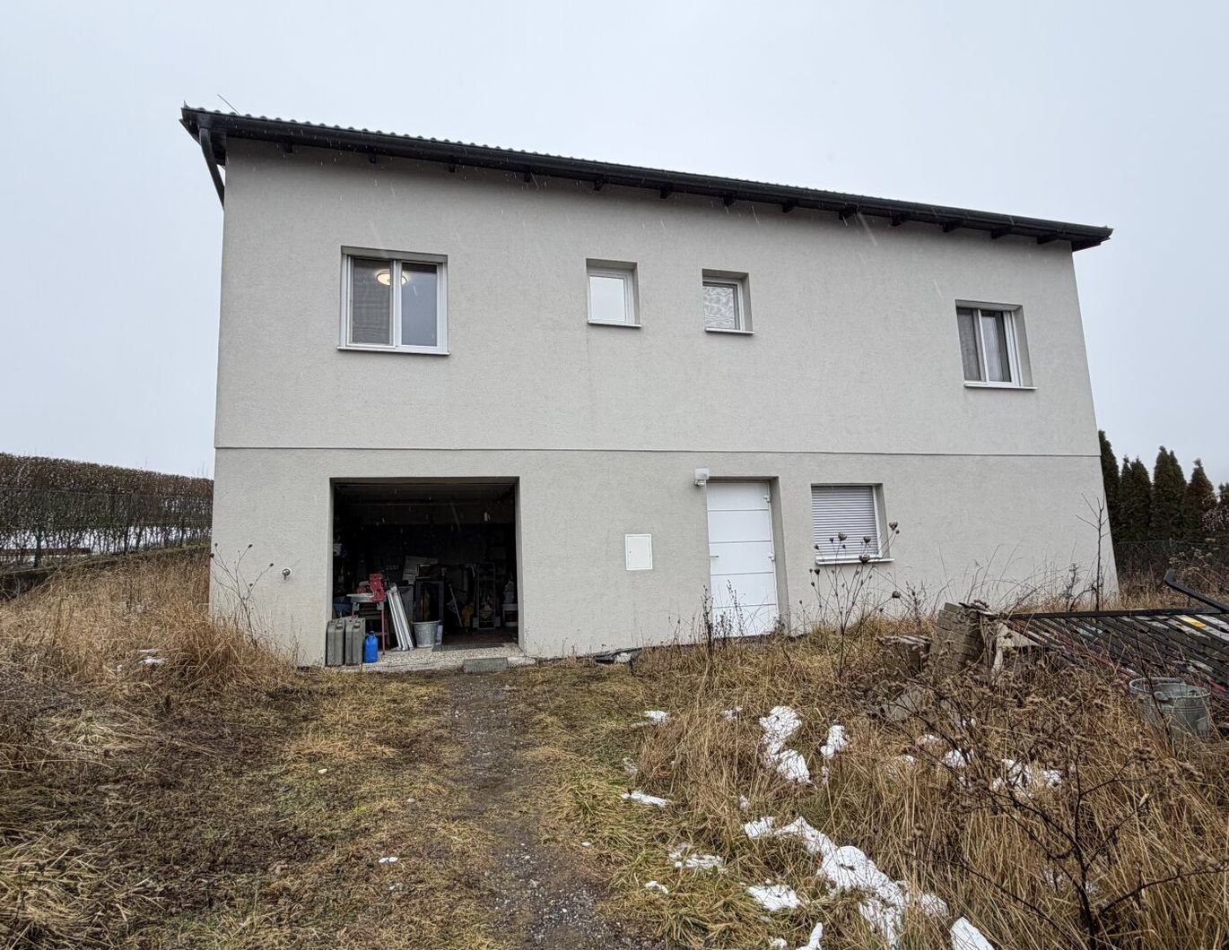 leistbarer Wohntraum im Grünen mit großem Garten