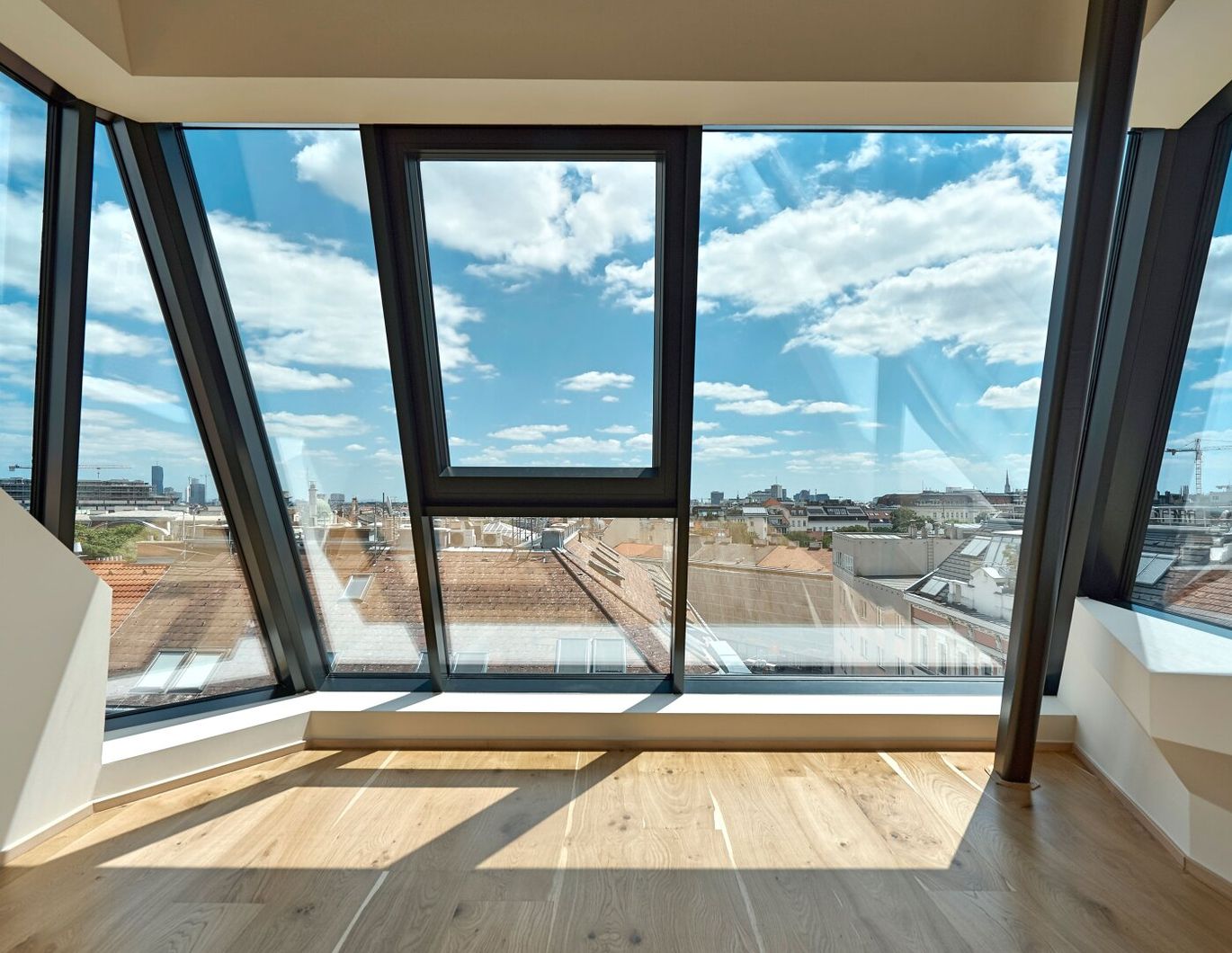 Traumhafte Dachgeschoß-Maisonette I 3 Terrassen I Garagenkauf möglich