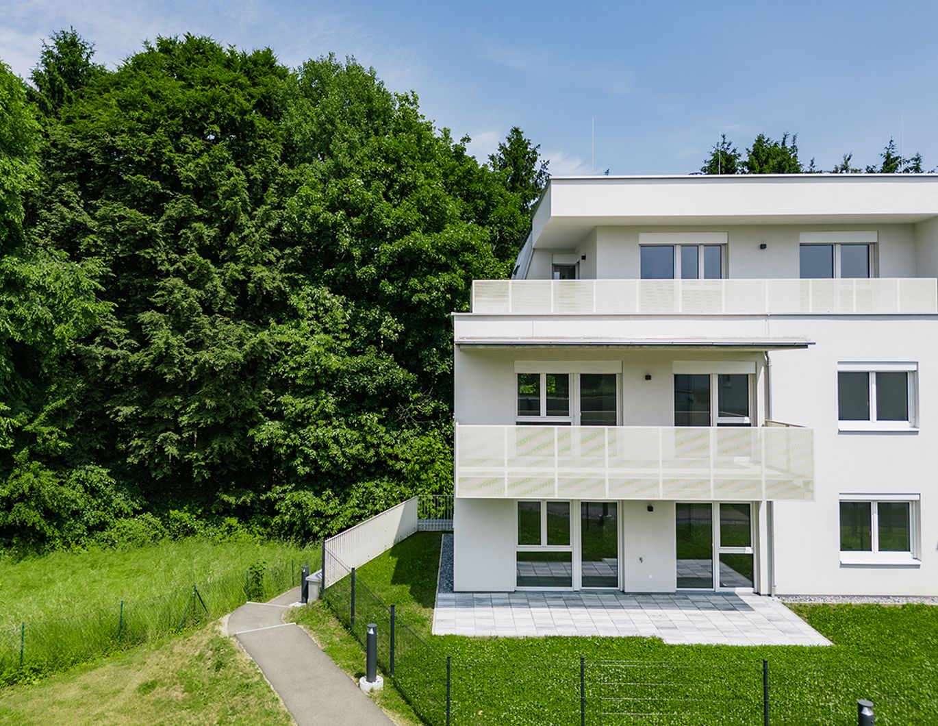 Viel Wohnraum mit großzügiger Dachterrasse in Nestelbach! Provisionsfreie Neubauwohnung!
