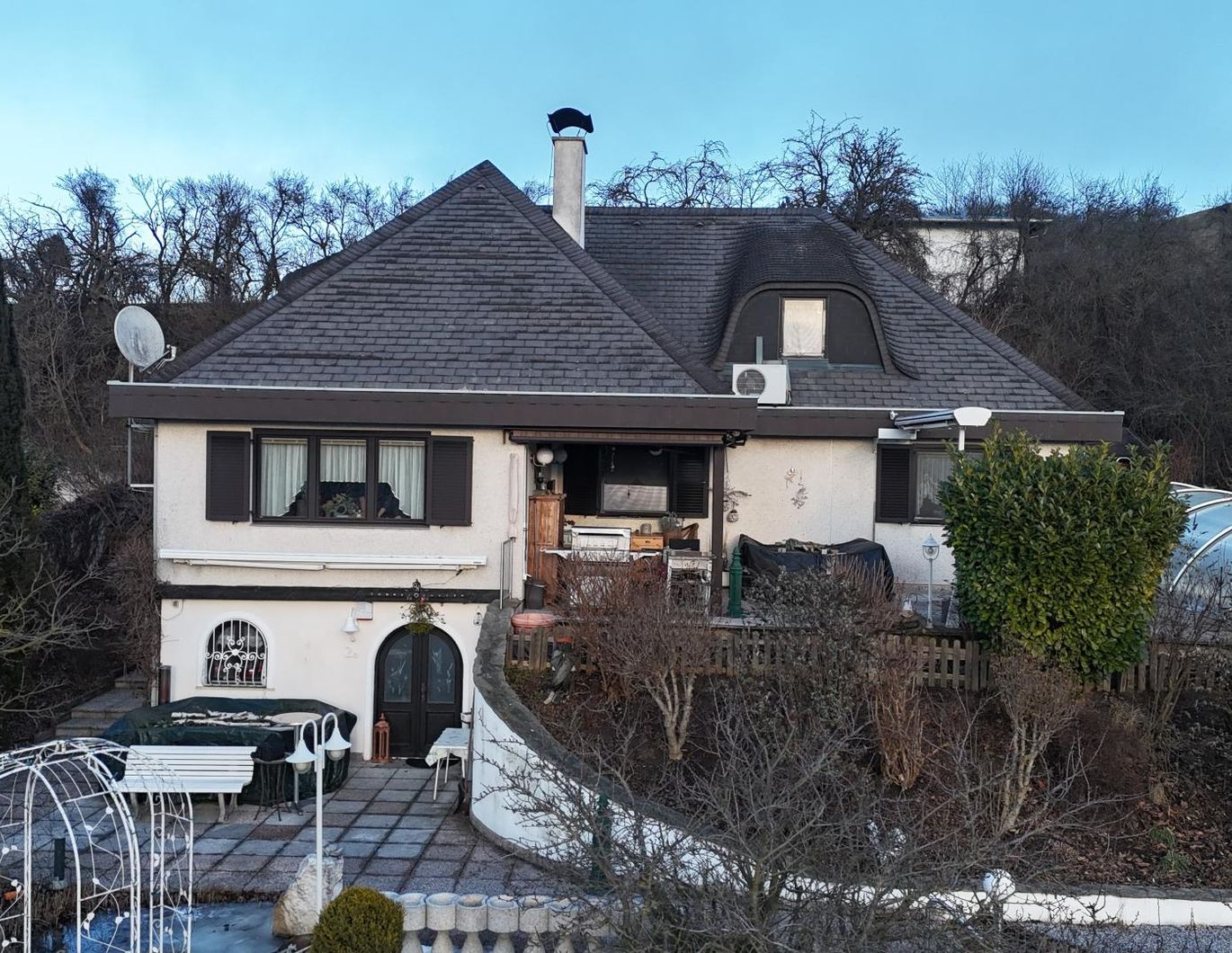 Außergewöhnliches Einfamilienhaus in Kreuttal