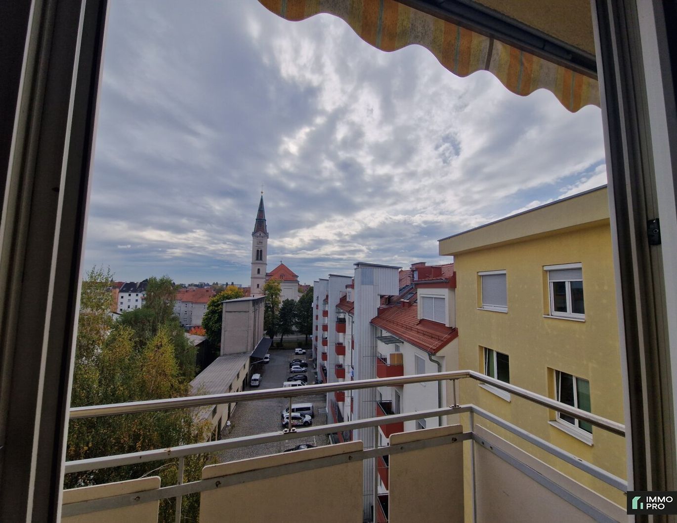 Tolle 2-Zimmer-Wohnung mit Stadtblick in Jakomini!