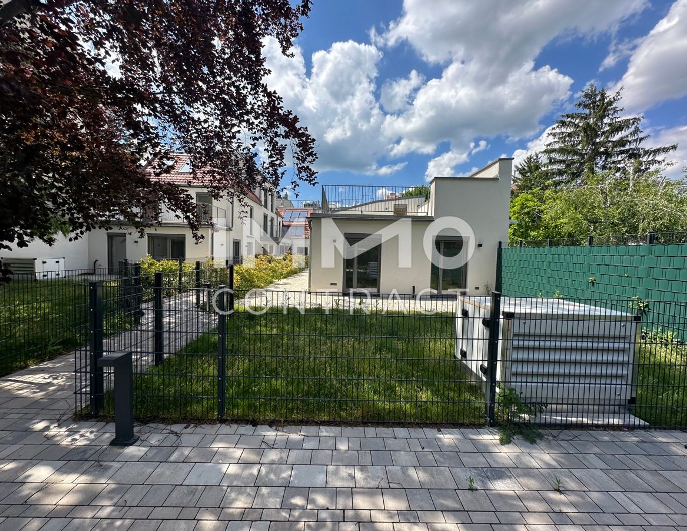 ENTZÜCKENDES SINGLEHAUS mit TERRASSE ! BARRIEREFREI