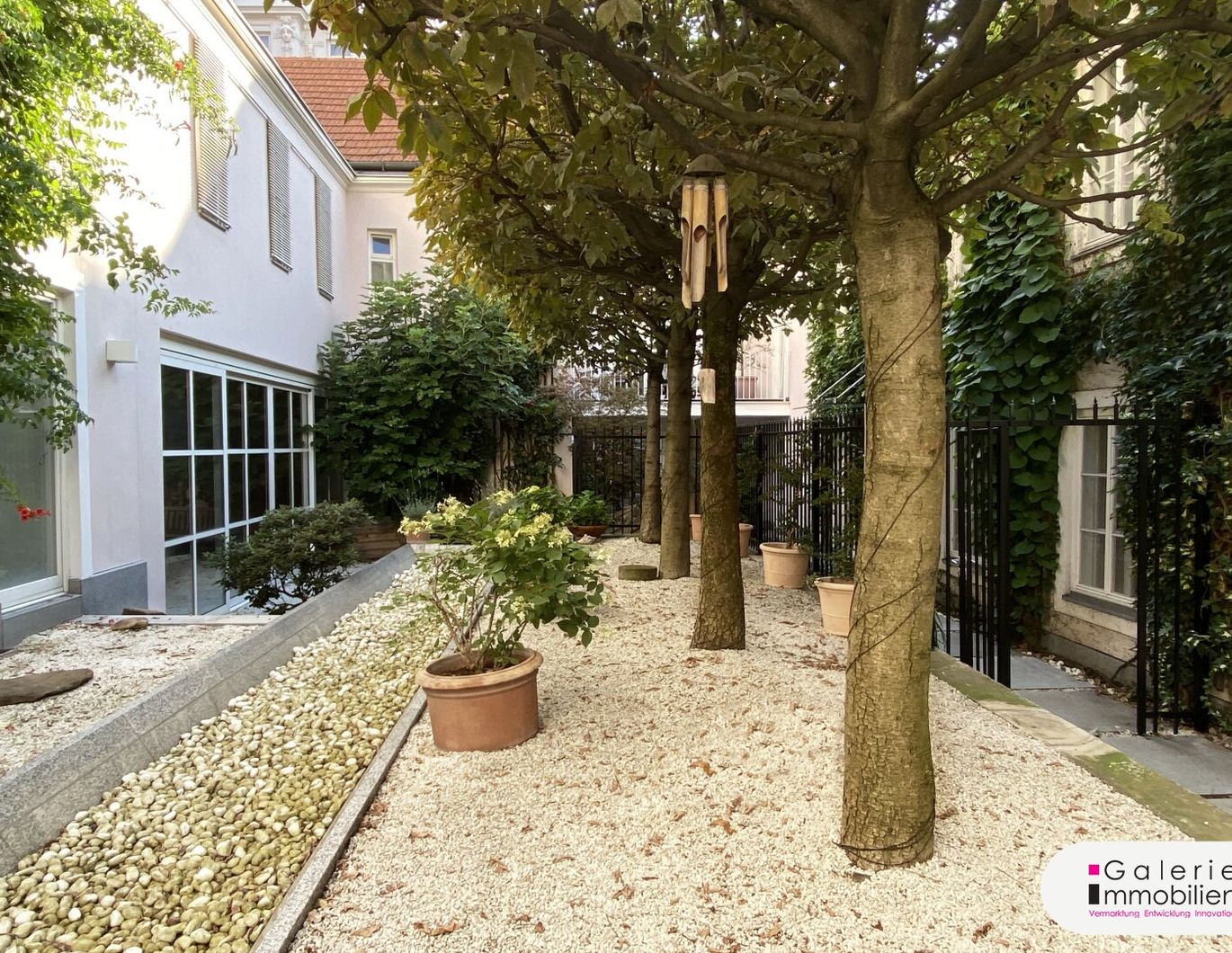Herrschaftliches Anwesen bei der Mariahilfer Straße