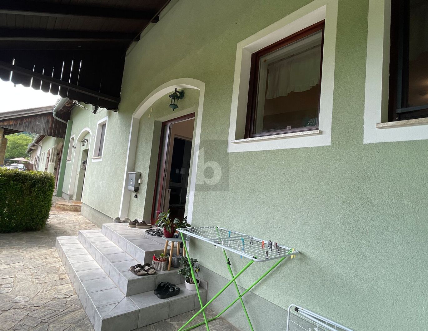 RUHIGE WOHNOASE IN GRÜNER LAGE AM STADTRAND VON GRAZ