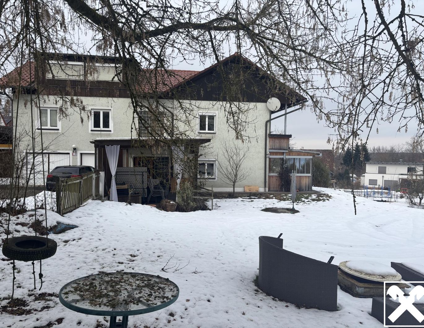 Mehrfamilienhaus mit kompaktem Garten