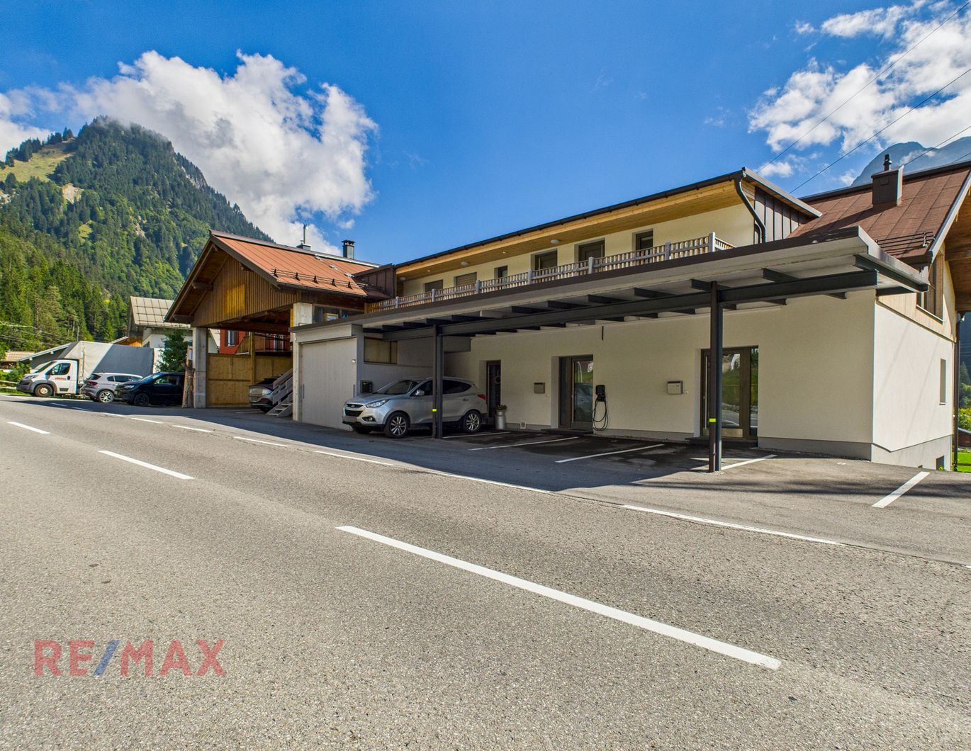 Alpenfeeling auf zwei Etagen - Maisonettewohnung mit Bergblick in Dalaas