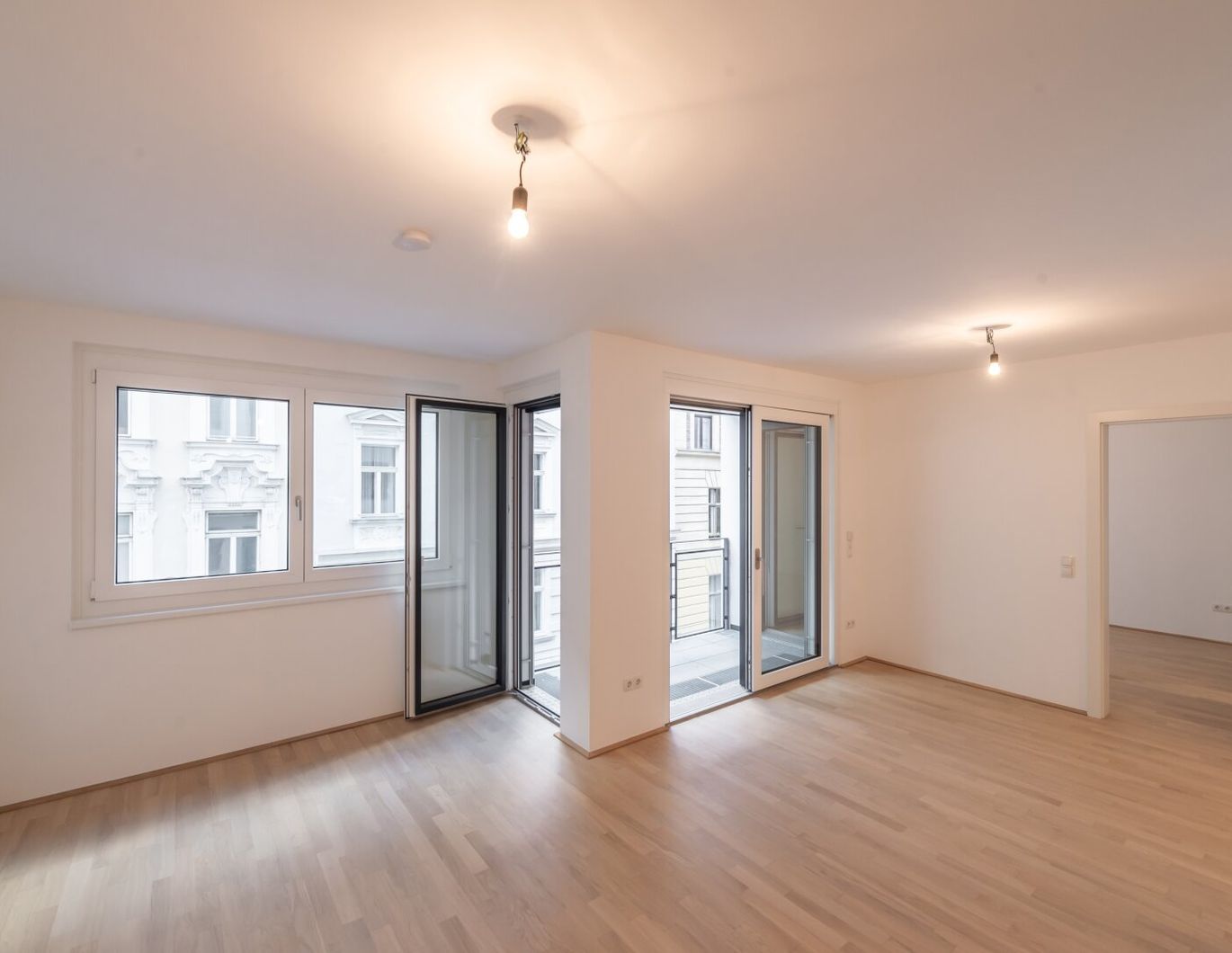 Six in the City: Hochwertiges Neubau-Apartment, BESTLAGE, 2-Zimmer ZWEITBEZUG mit Loggia! **RUHELAGE**