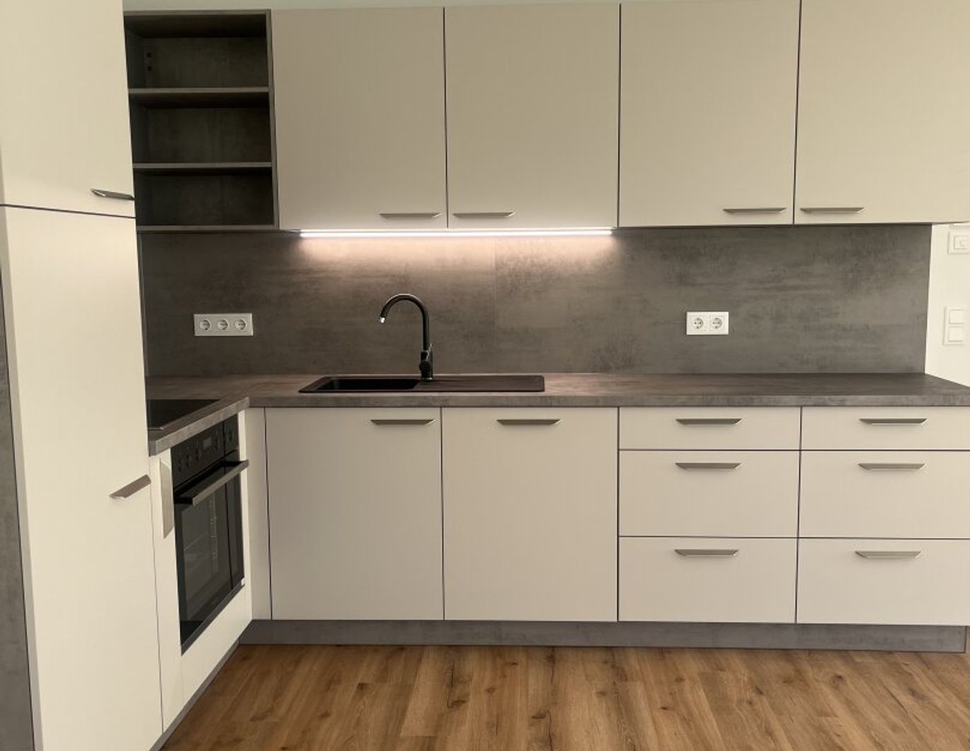 Erstbezug: 2 Zimmer Wohnung mit Eigengarten