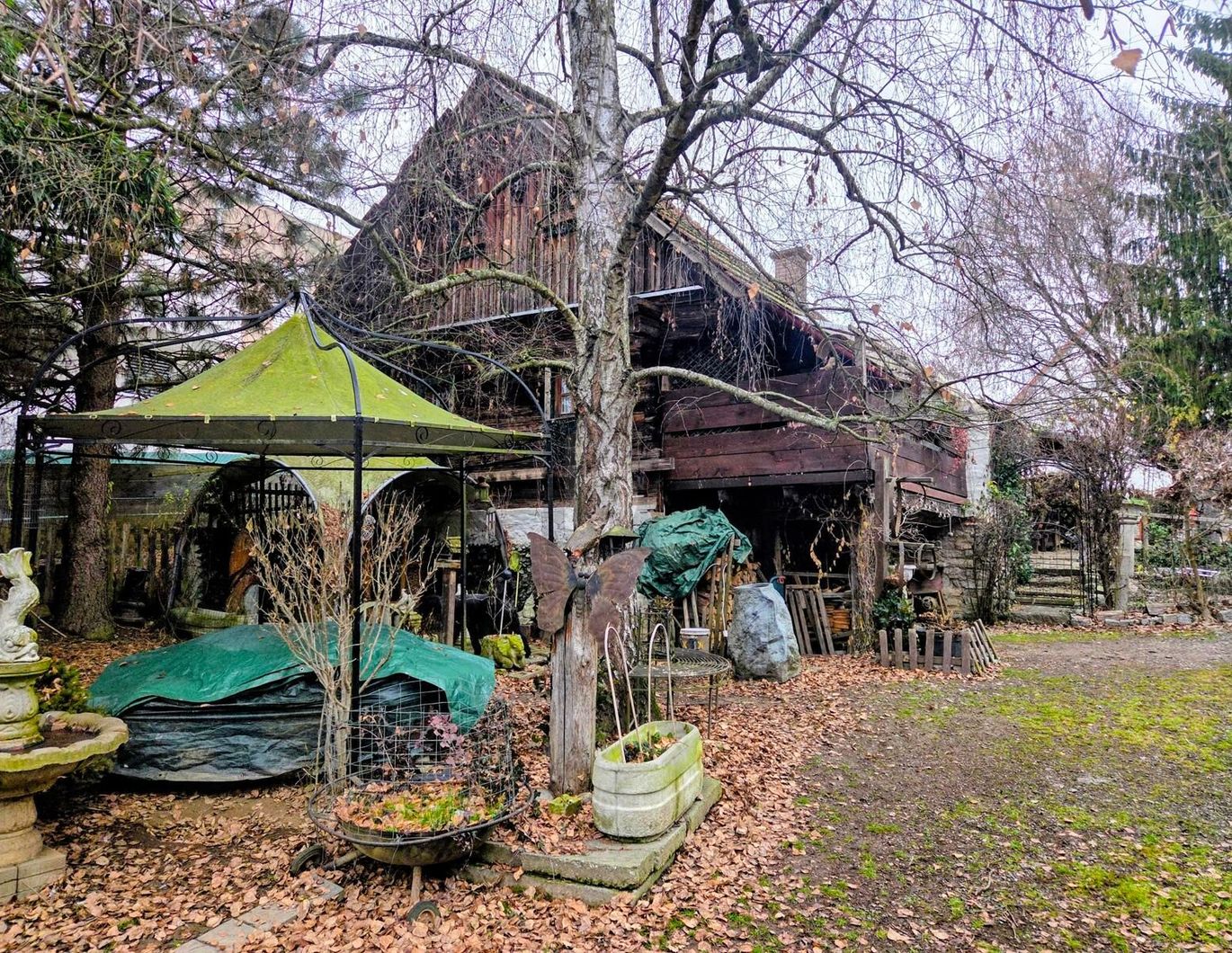Preisreduktion! EIN STÜCK GESCHICHTE. IHR TRAUM VOM EIGENHEIM