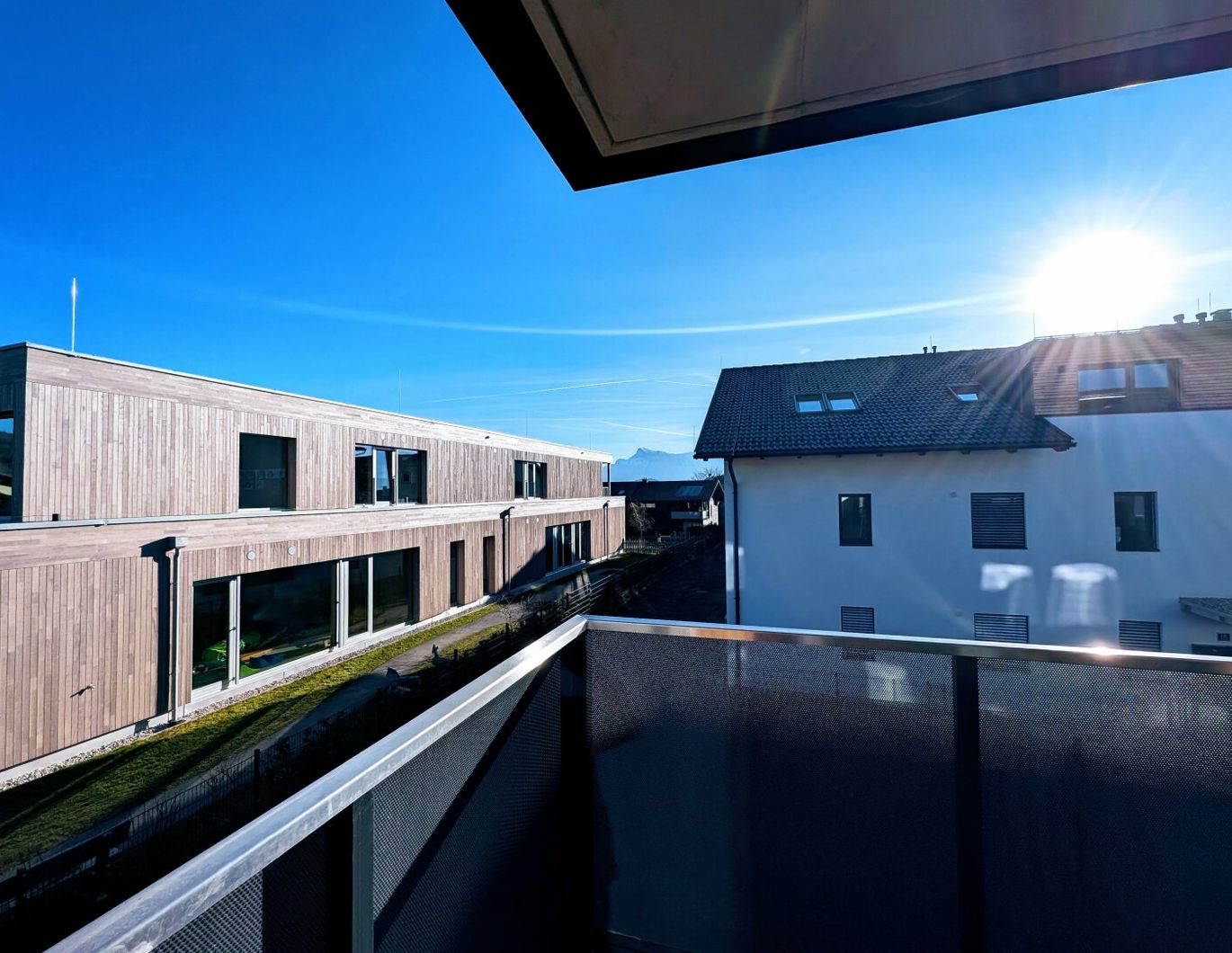 Ortszentrum Hallwang: Gemütliche 3 Zimmer Erstbezugs-Wohnung mit Balkon!