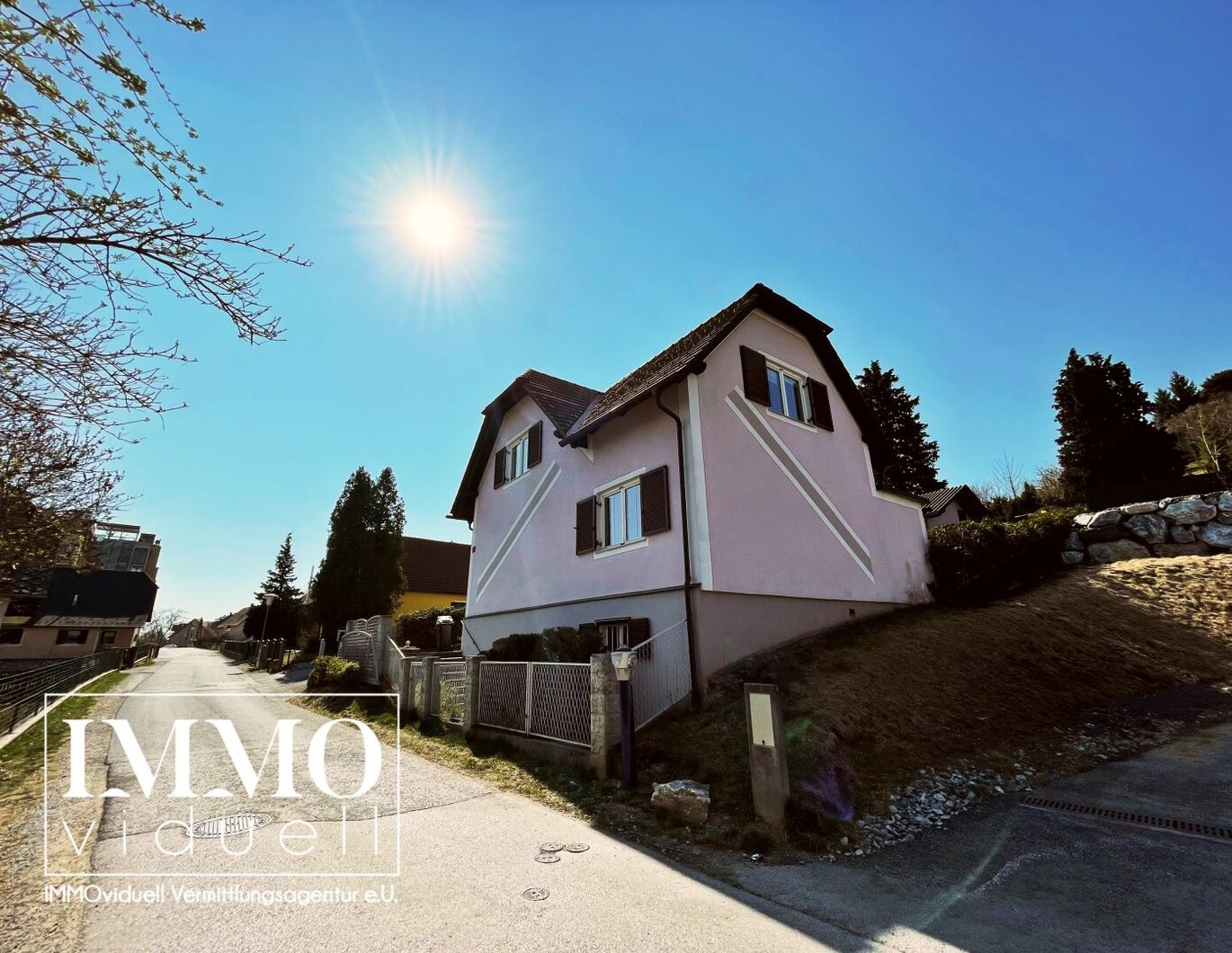 Haus in absolut zentraler Lage sucht neue Mieter!