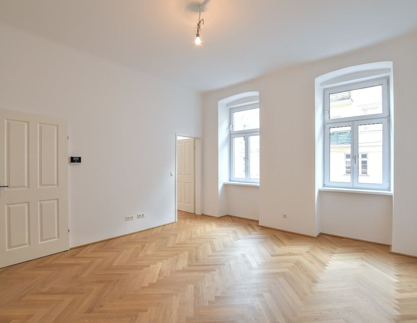 Altbau trifft Komfort - ruhige 3-Zimmer-Wohnung direkt beim Park