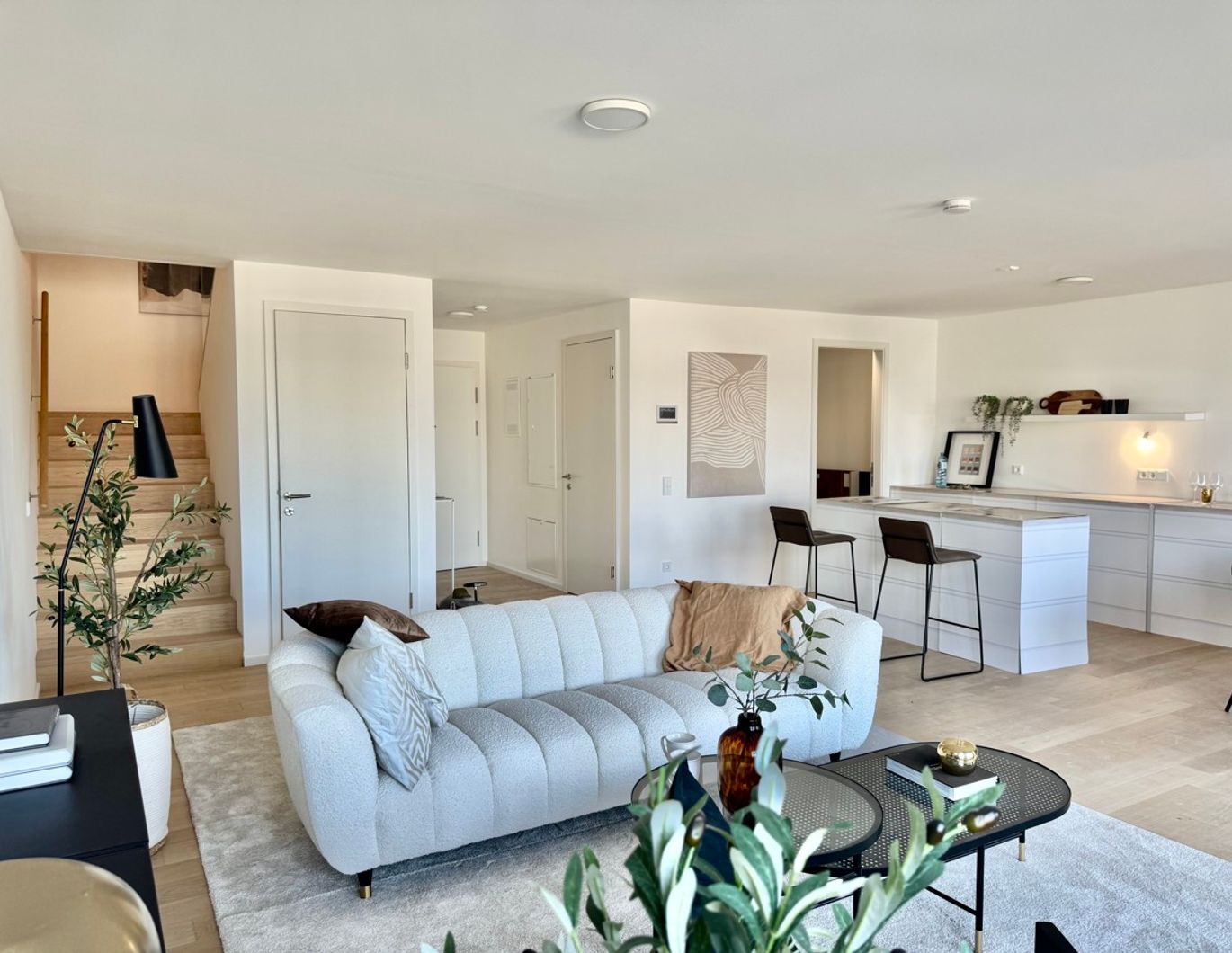 Direkt am Hauptbahnhof: Maisonette mit Gartenidylle - Provisionsfrei und fertig