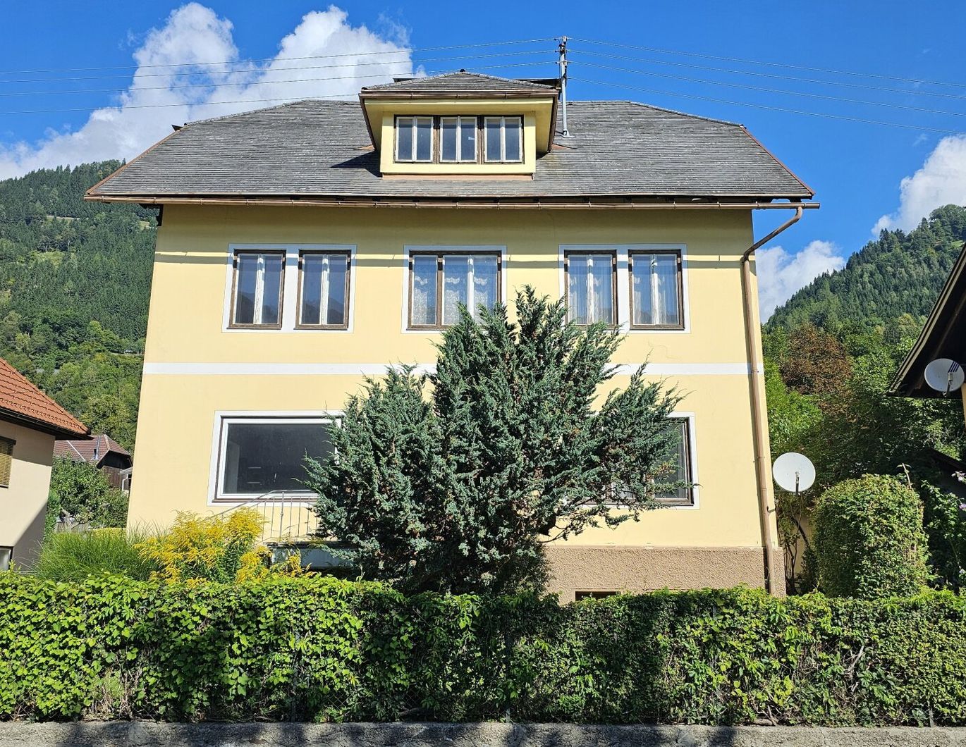 Charmantes Sanierungsprojekt in Steinfeld - Ihr Traumhaus wartet auf Sie!