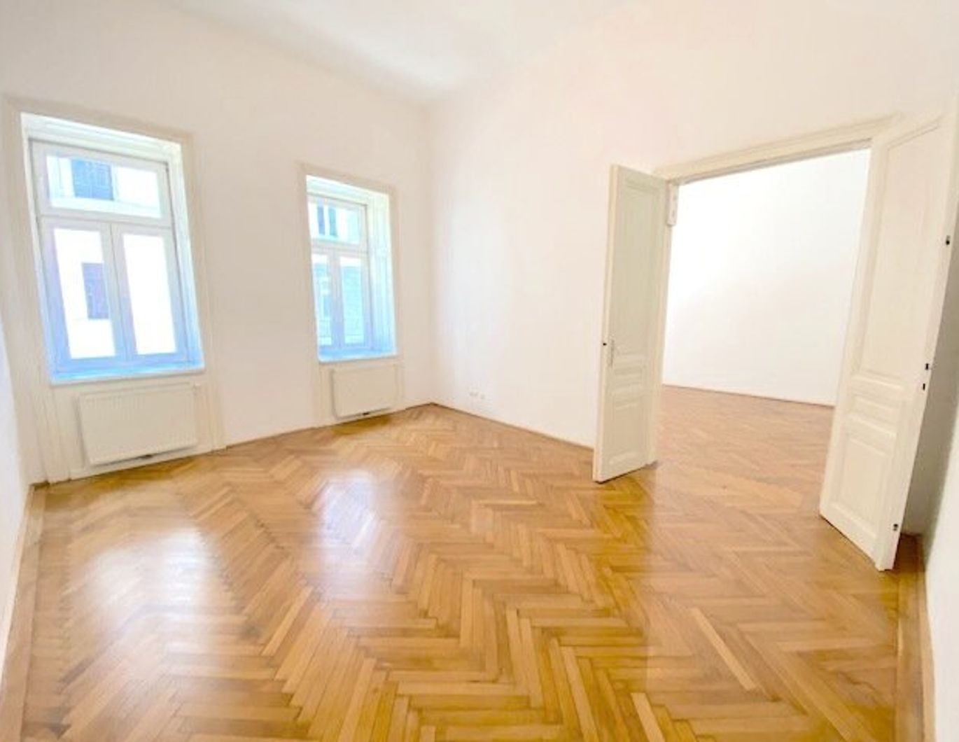 NEUER PREIS! PROVISIONSFREI VOM EIGENTÜMER! UNSANIERTE 3-ZIMMER WOHNUNG AM DONAUKANAL