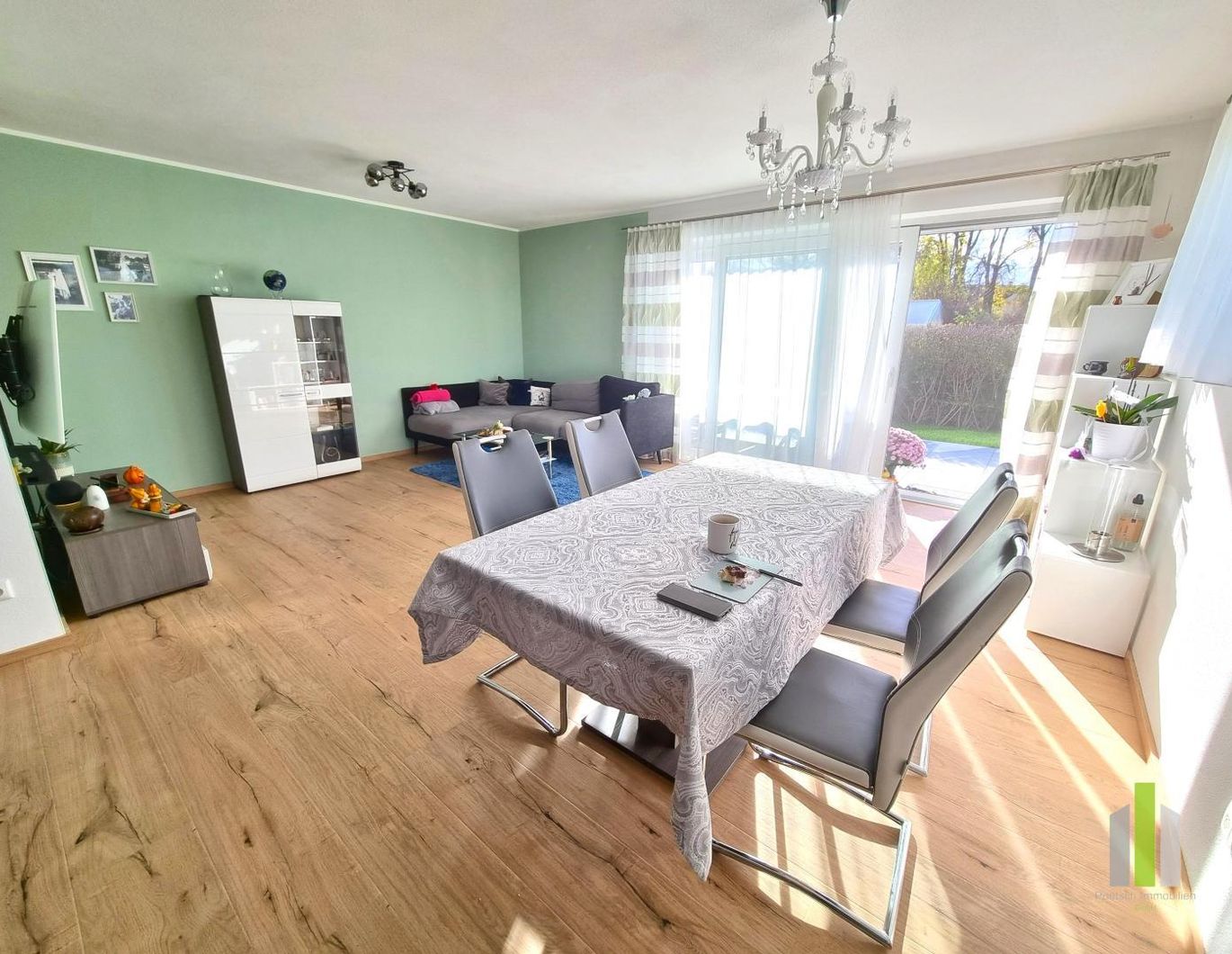 Ihr neues Zuhause: 2-Zimmer-Wohnung mit Garten & Carport in Toplage!