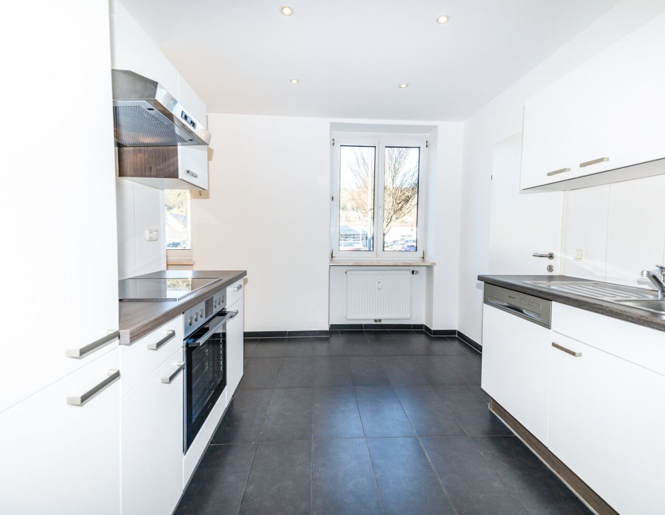 *WOW* I MODERN I CARPORT I TOP LAGE I SEHR MODERN I FAMILIENWOHNUNG I DUSCHE I HAUSTIERE WILLKOMMEN I IM HERZEN VON KAPFENBERG I PROJEKT WOHNEN I