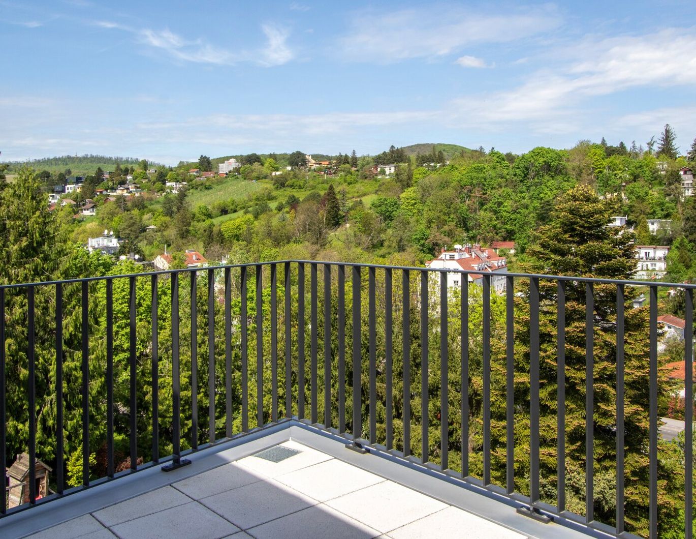 Quality Living mit Blick auf die Weinberge.