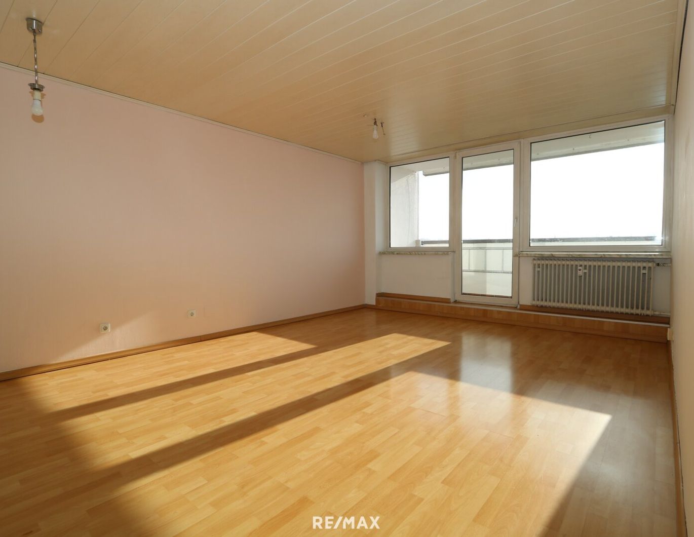 Ideal für Pendler & Stadtliebhaber: 61 m² Wohnung in zentraler Lage nahe dem Bahnhof Wels