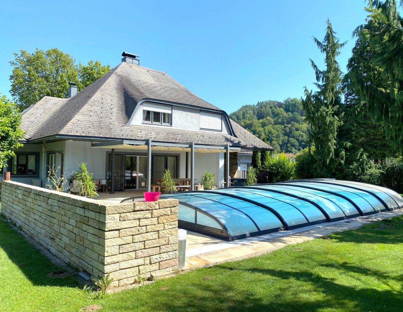Arnfels! Einfamilienhaus, Villa, Top Lage, ca. 458,31 m² NFl, 8 Zimmer, Grund 2519 m²