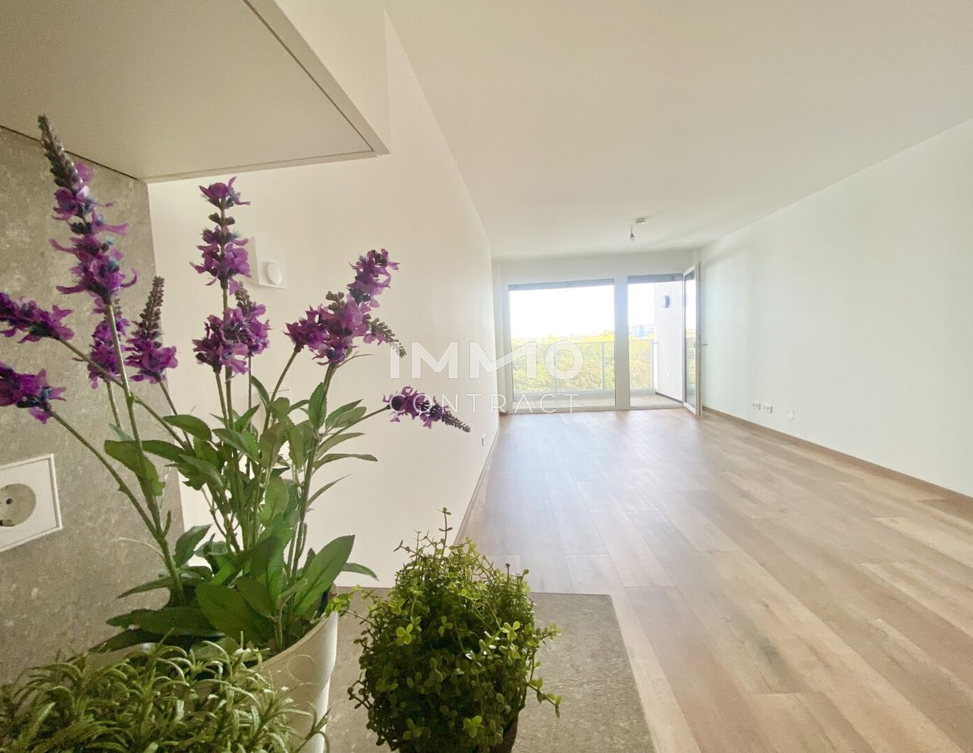 Top Wohnung U3 2 Zimmer + Loggia - 1 bedroom apartment + loggia U3 = DAS LAURENZ=