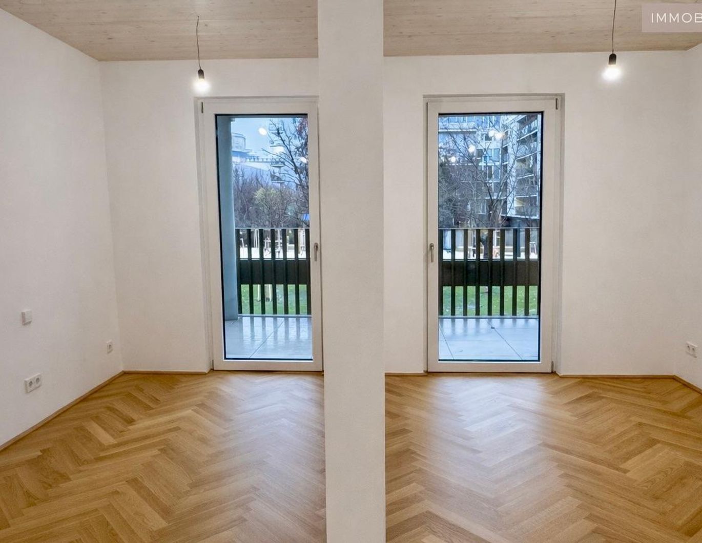 Ein Zuhause, das beides kann: Energie und Entspannung: 1,5 Zimmer Neubauwohnung mit Balkon I Sauna & Fitnessstudio