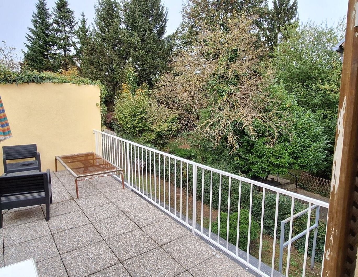 Kleines Mehrfamilienhaus mit 3 Wohneinheiten