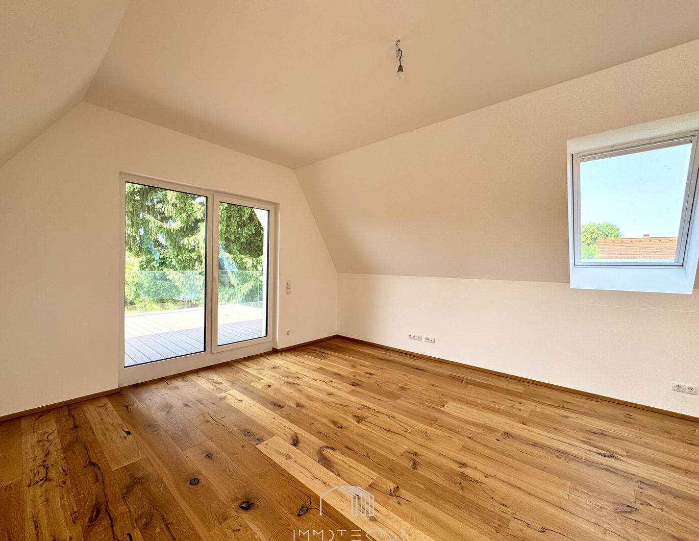 DACHTERRASSE: Geräumige 3-Zimmer-Wohnung mit Parkplatz in Liebenau - ERSTBEZUG