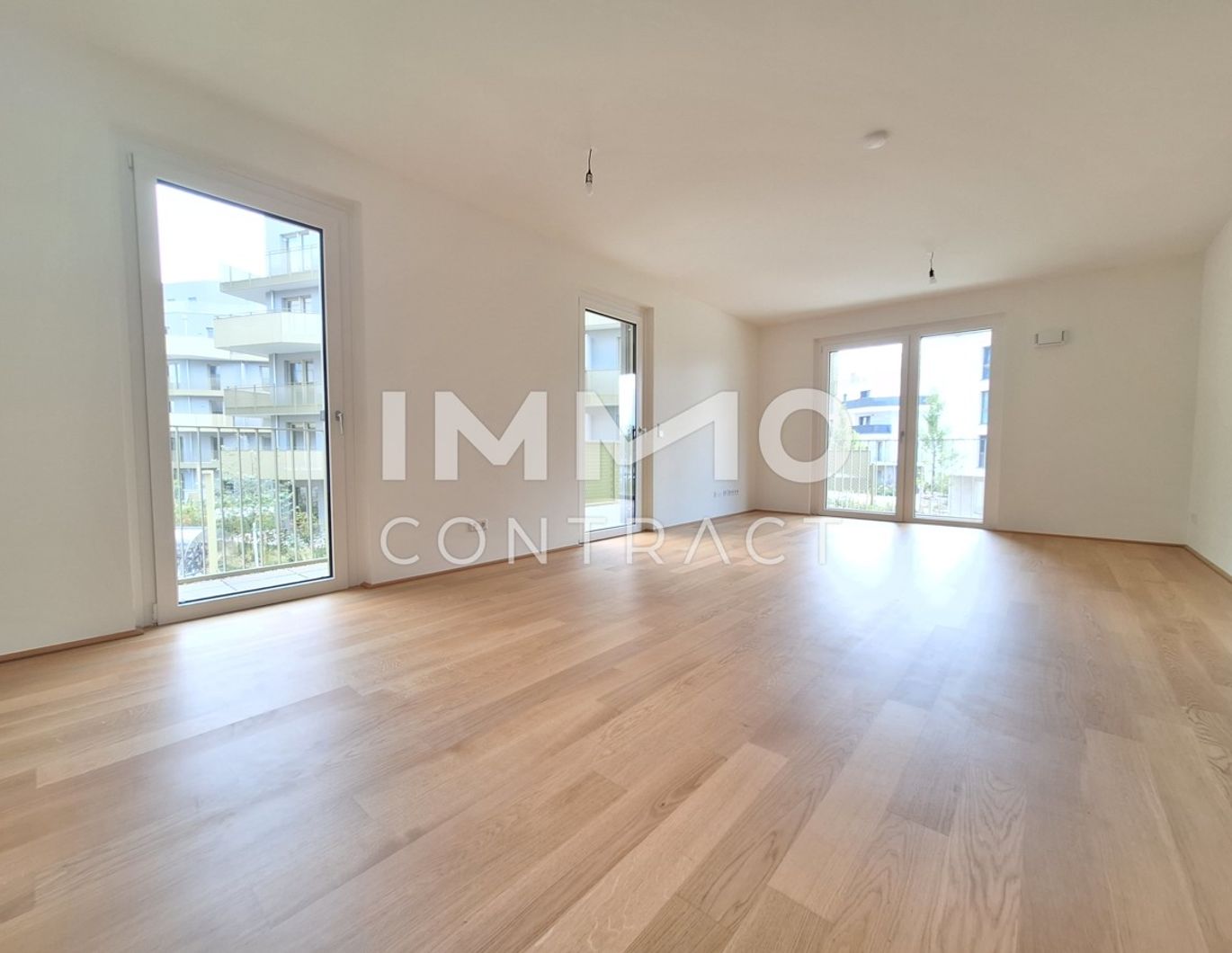 Erstbezug: 3 Zimmerwohnung mit Balkon