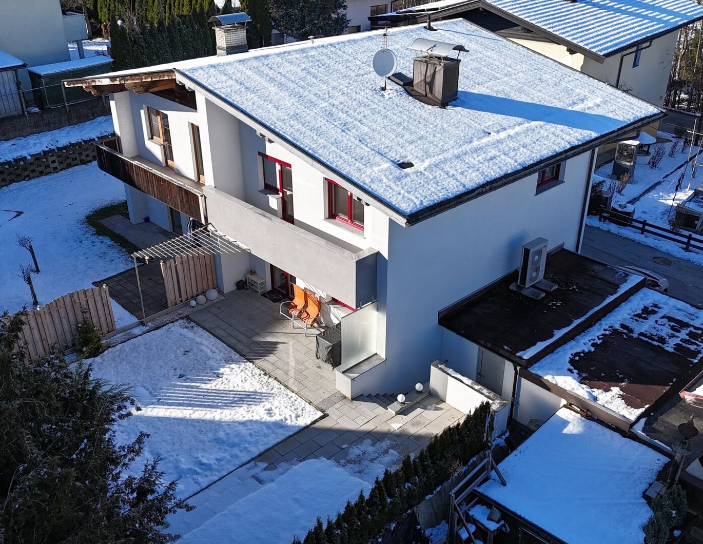 Moderne Doppelhaushälfte in Angerberg - gepflegt, gut ausgestattet & mit großzügigem Garten
