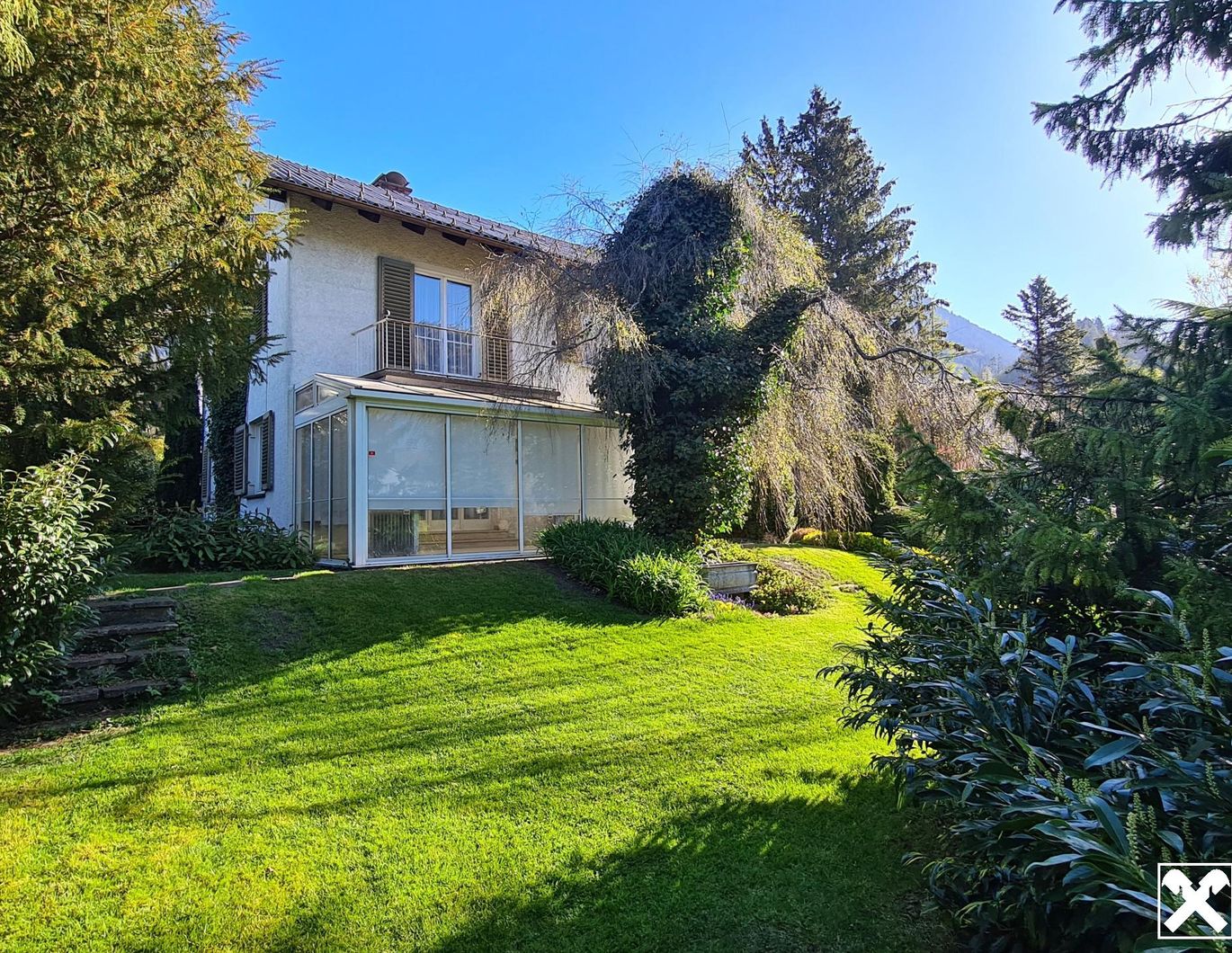 Haus mit traumhaftem Grundstück