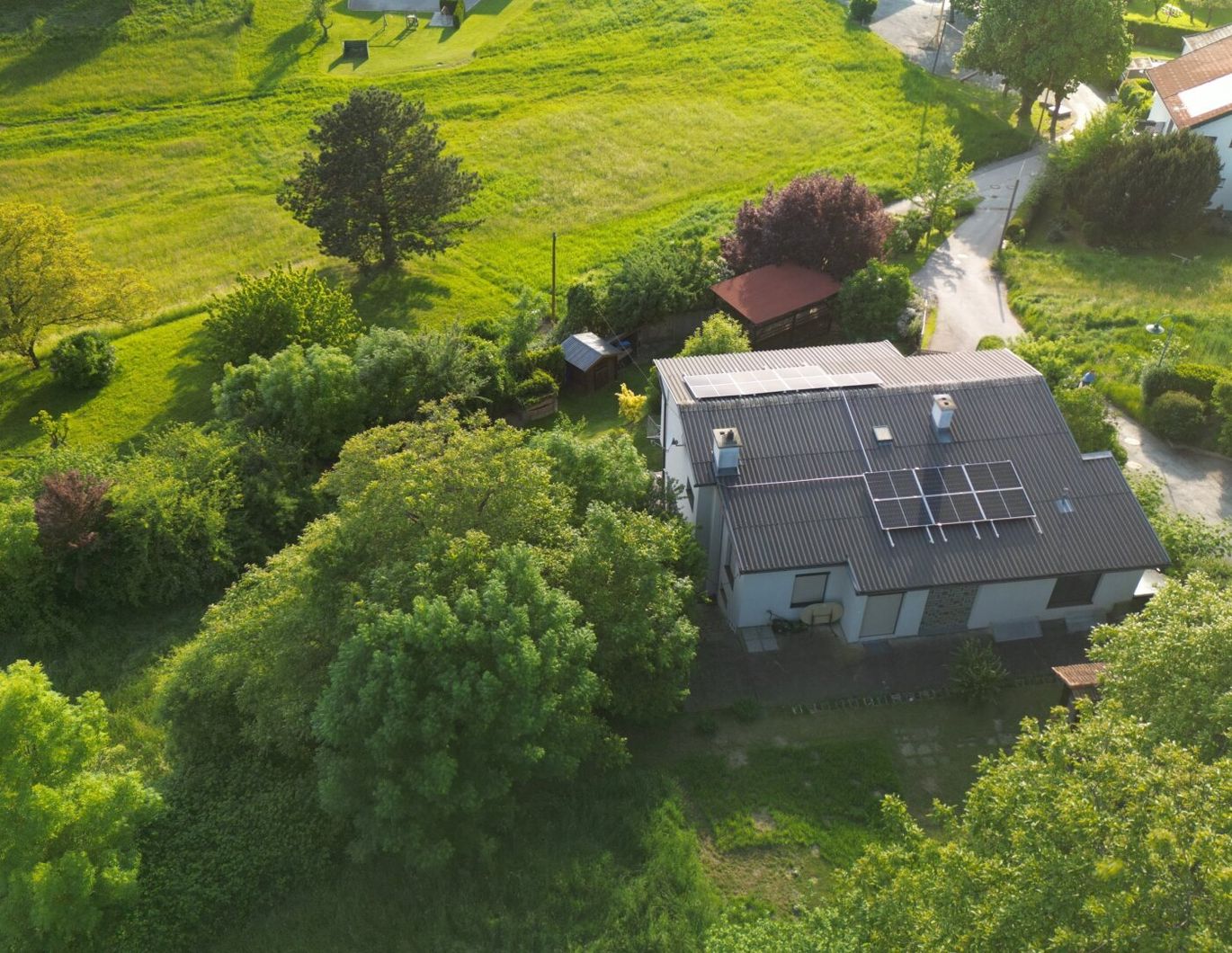 Großzügiges EINFAMILIENHAUS mit Weitblick über die Thermenregion
