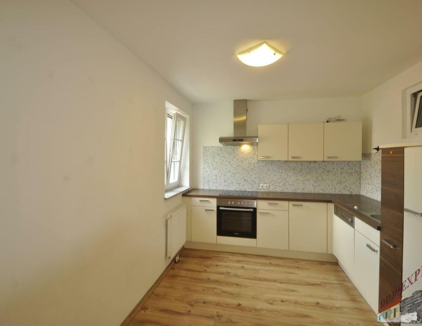 Gepflegte schöne 3 Zimmer-Wohnung in Pressbaum - Orsteil Pfalzau mit Pergola