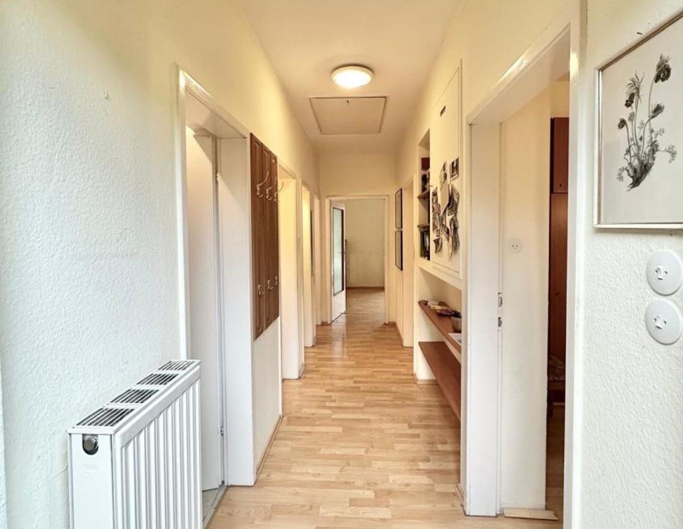 Idyllisches Wohnen mit Gartenparadies und zusätzlichem Grundstück in Bestlage Bad Fischau Brunn.