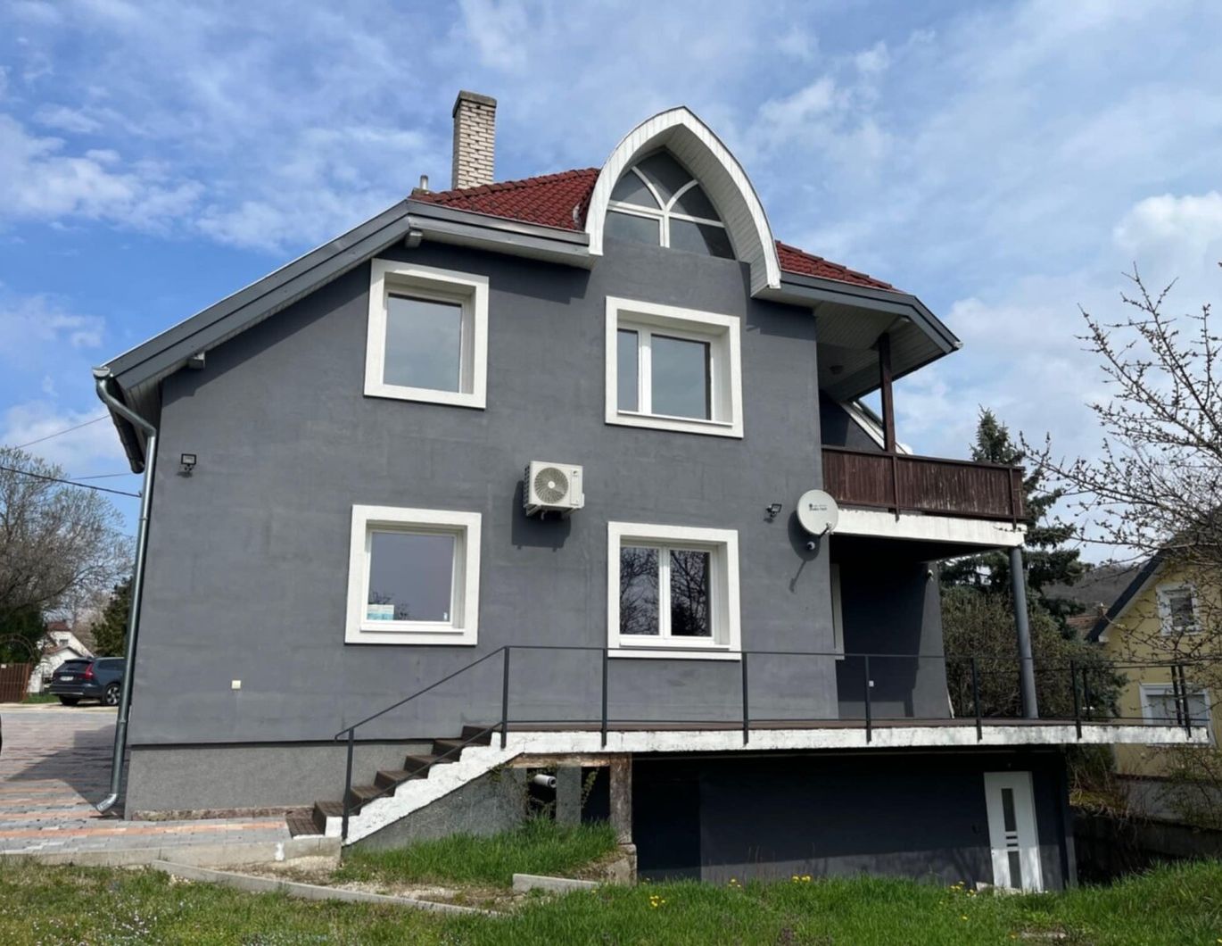 Ihr Ferienhaus 5min vom Plattensee - 2 Wohneinheiten mit großem Potenzial