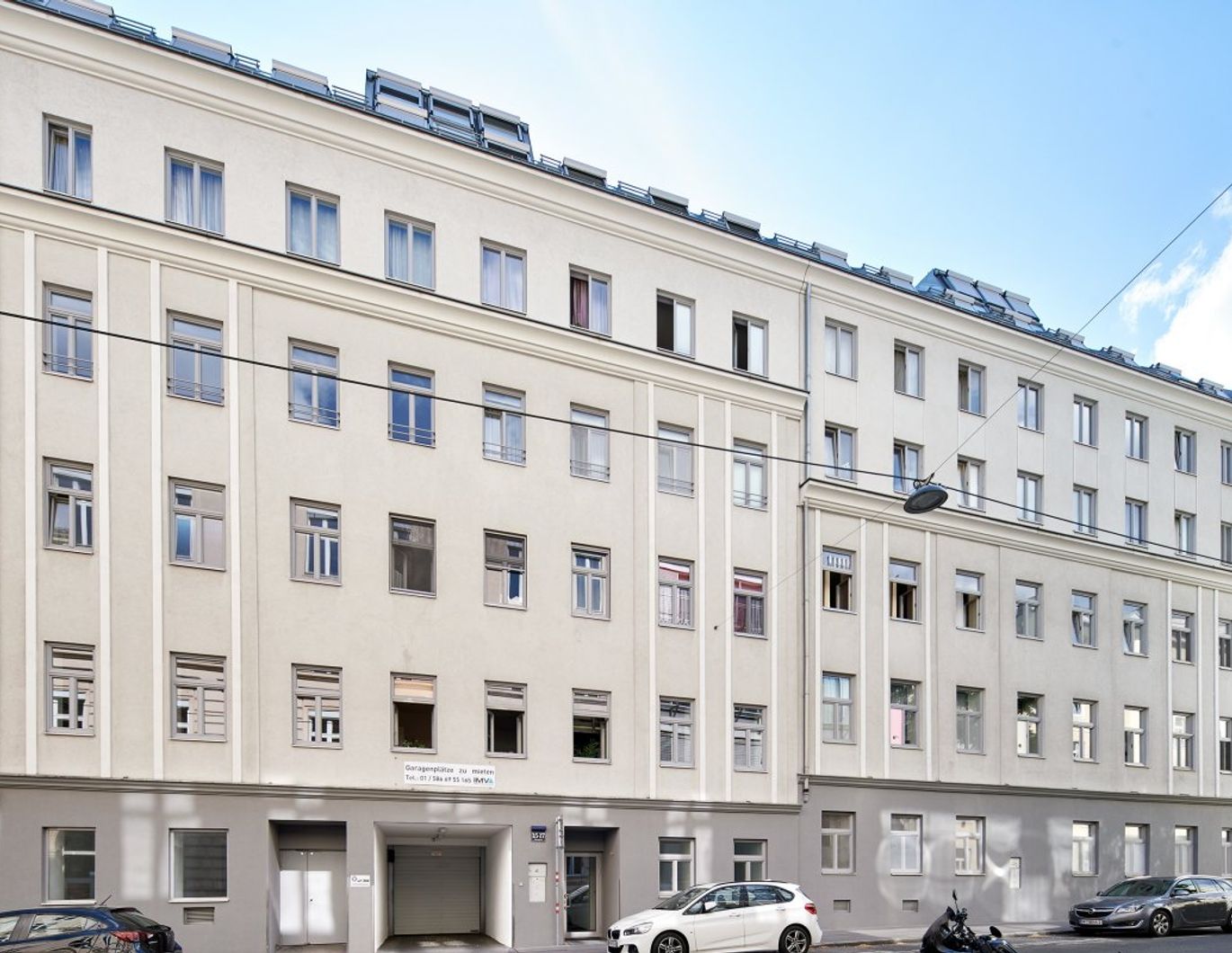 2006 errichtete DG-Wohnung um € 3.000,- pro m² - unbefristet zum Kat.A Mietzins vermietet