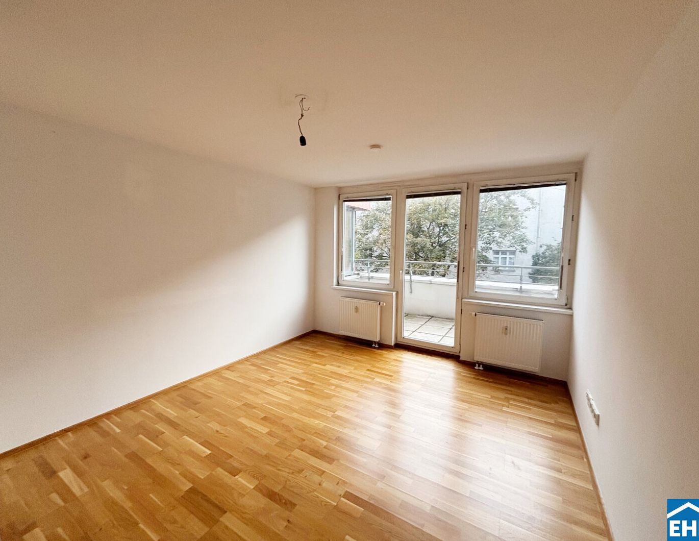 Top 4 Zimmerwohnung mit Loggia und Terrasse nahe dem Millennium Tower