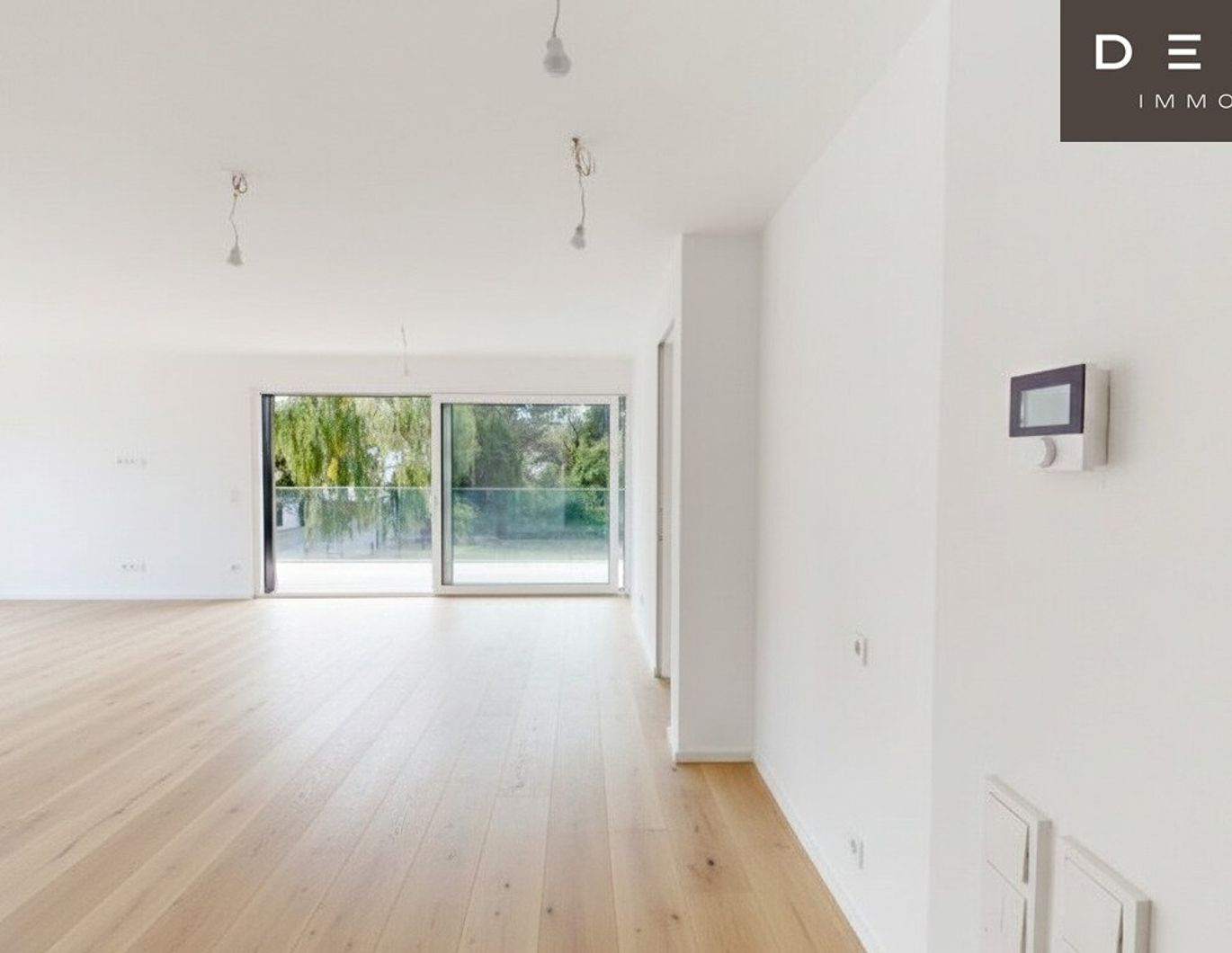 | PROVISIONSFREI | EINZIGARTIGE ARCHITEKTUR | GROSSER BALKON |