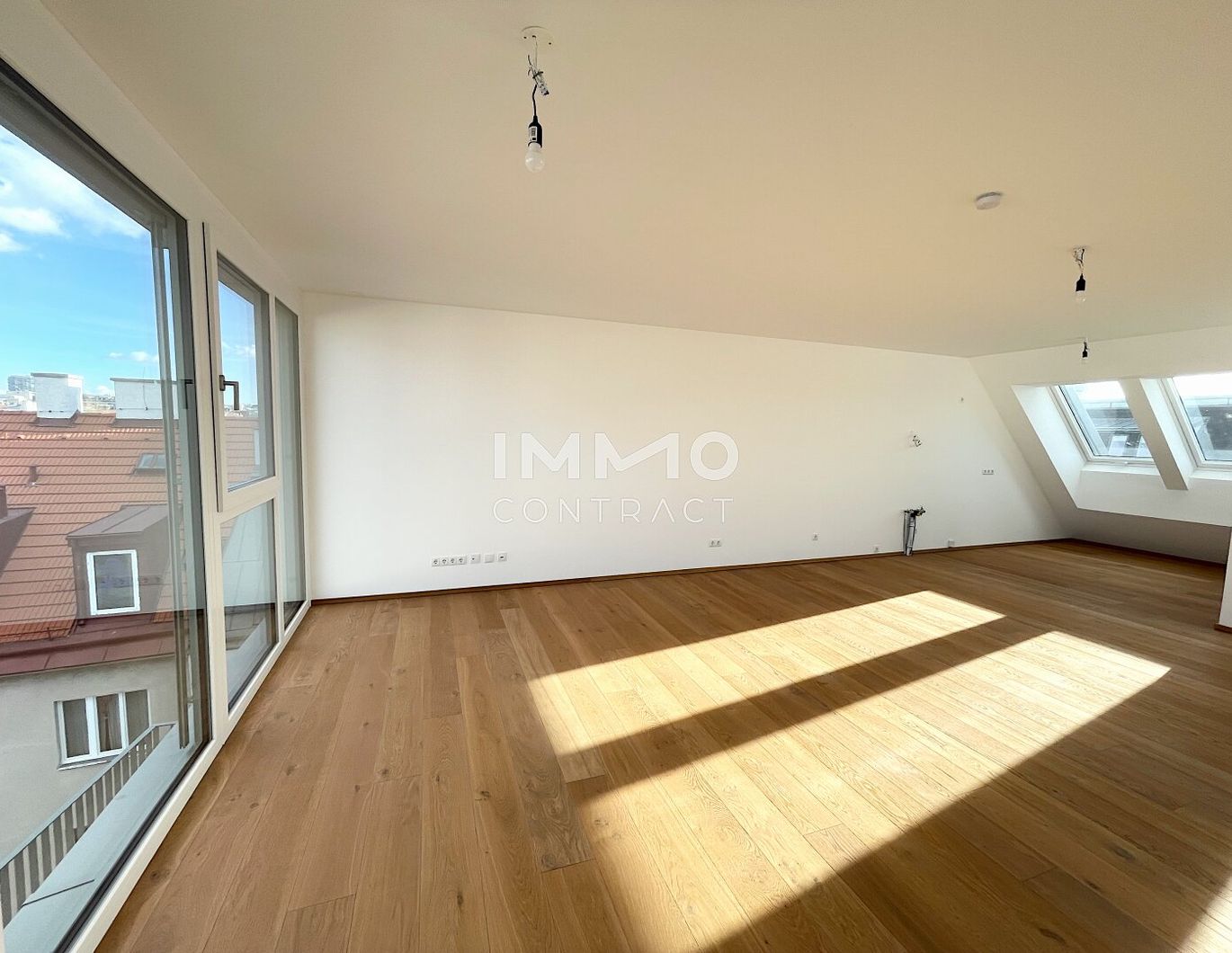 Großzügige 3-Zimmer-DG-Maisonette mit Terrasse & U-Bahn-Näh