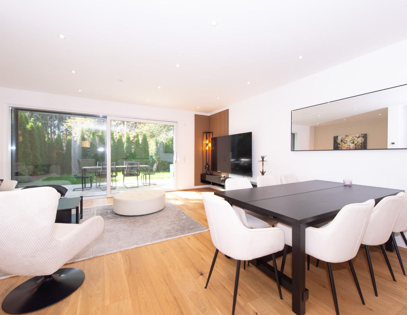 Stylisches Zuhause in Hart bei Graz - modern, bezugsbereit & neuwertig vollmöbliert