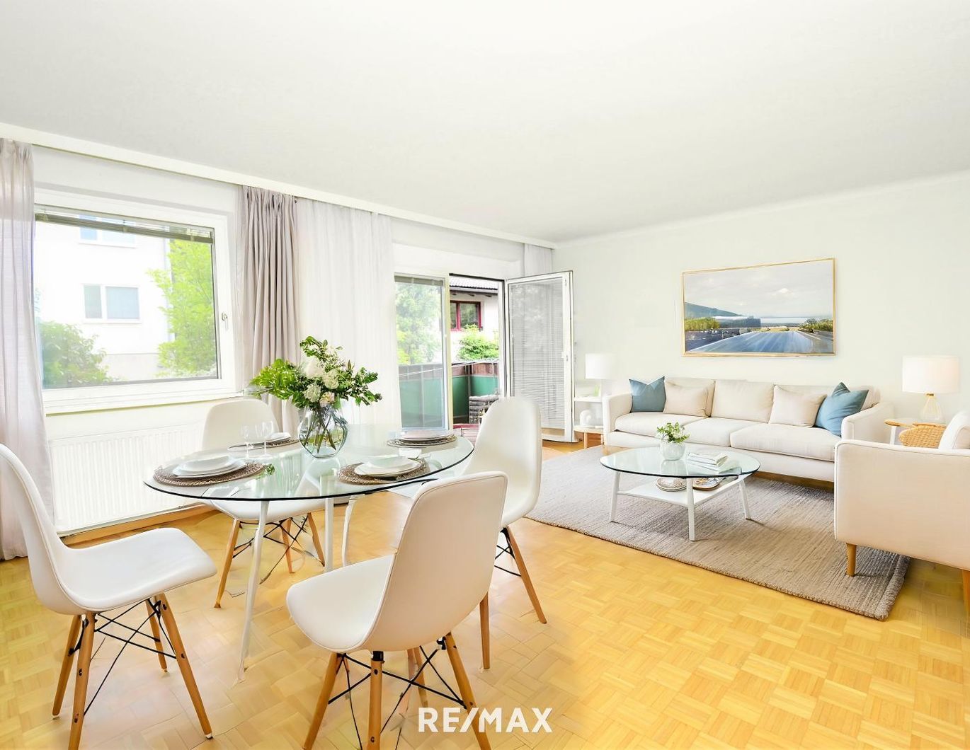 4-Zimmer-Wohnung mit Loggia in Ruhelage - Angebotsverfahren!