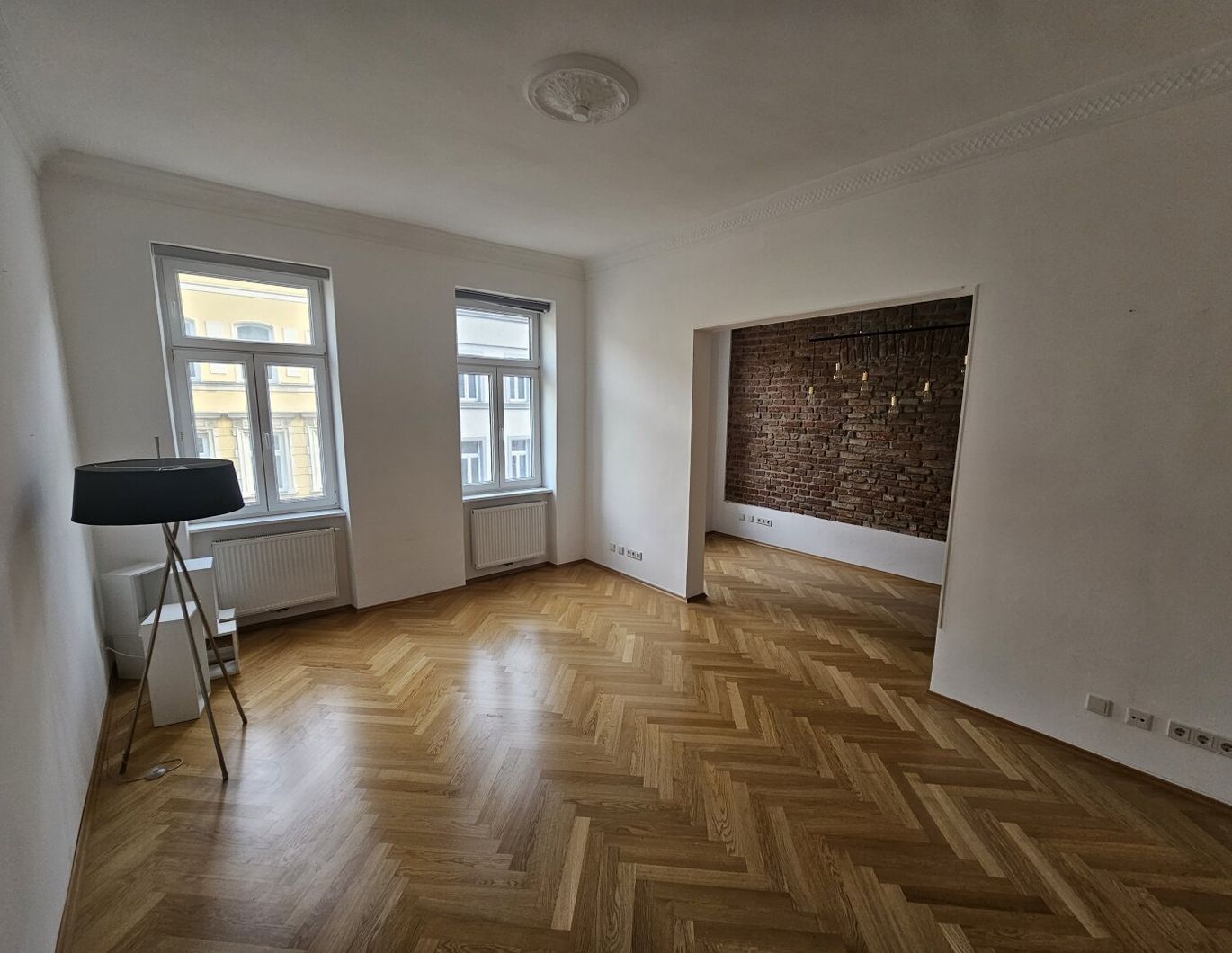 Wunderschöne, stilvolle 3-4 Zimmer Altbauwohnung im 5. Bezirk, 3. Liftstock, top Zustand