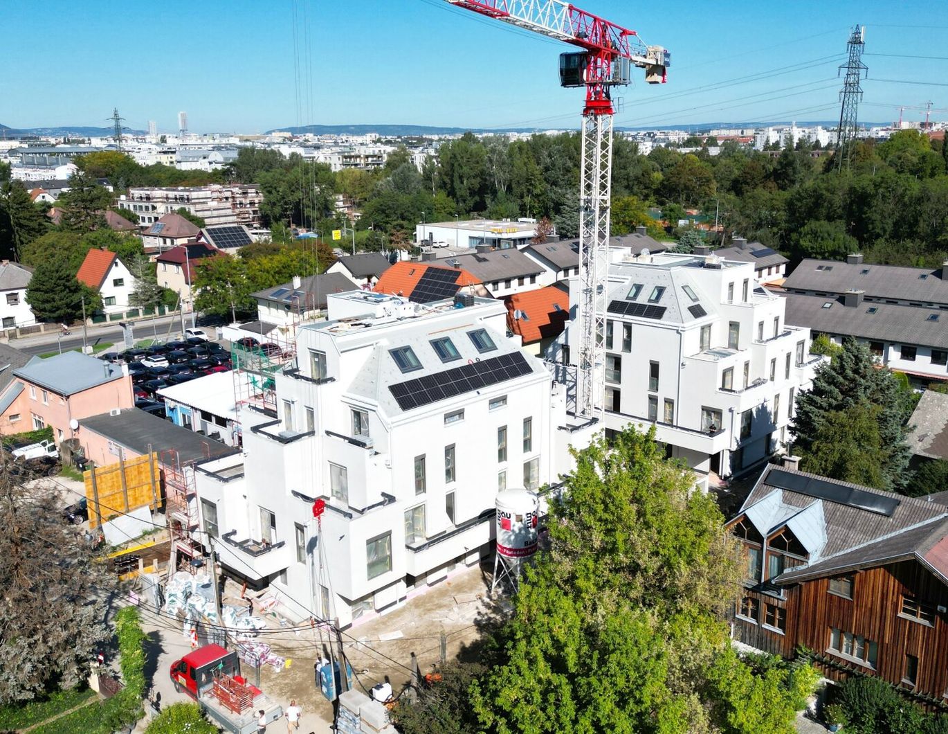 Herbstaktion! Klimaaktiv Bronze / Traum-Balkon / Traum-Wohnung / Traum-Lage! 3 Zimmer + Nachhaltige Energienutzung + Grün- und Ruhelage + Ums Eck von Wiens schönsten naturnahen Gewässern!