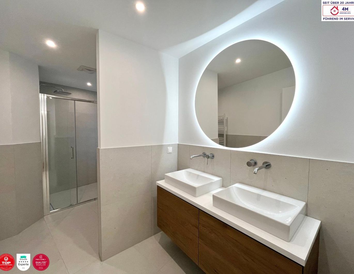 Traumhafte loftartige DG Wohnung mit Terrasse