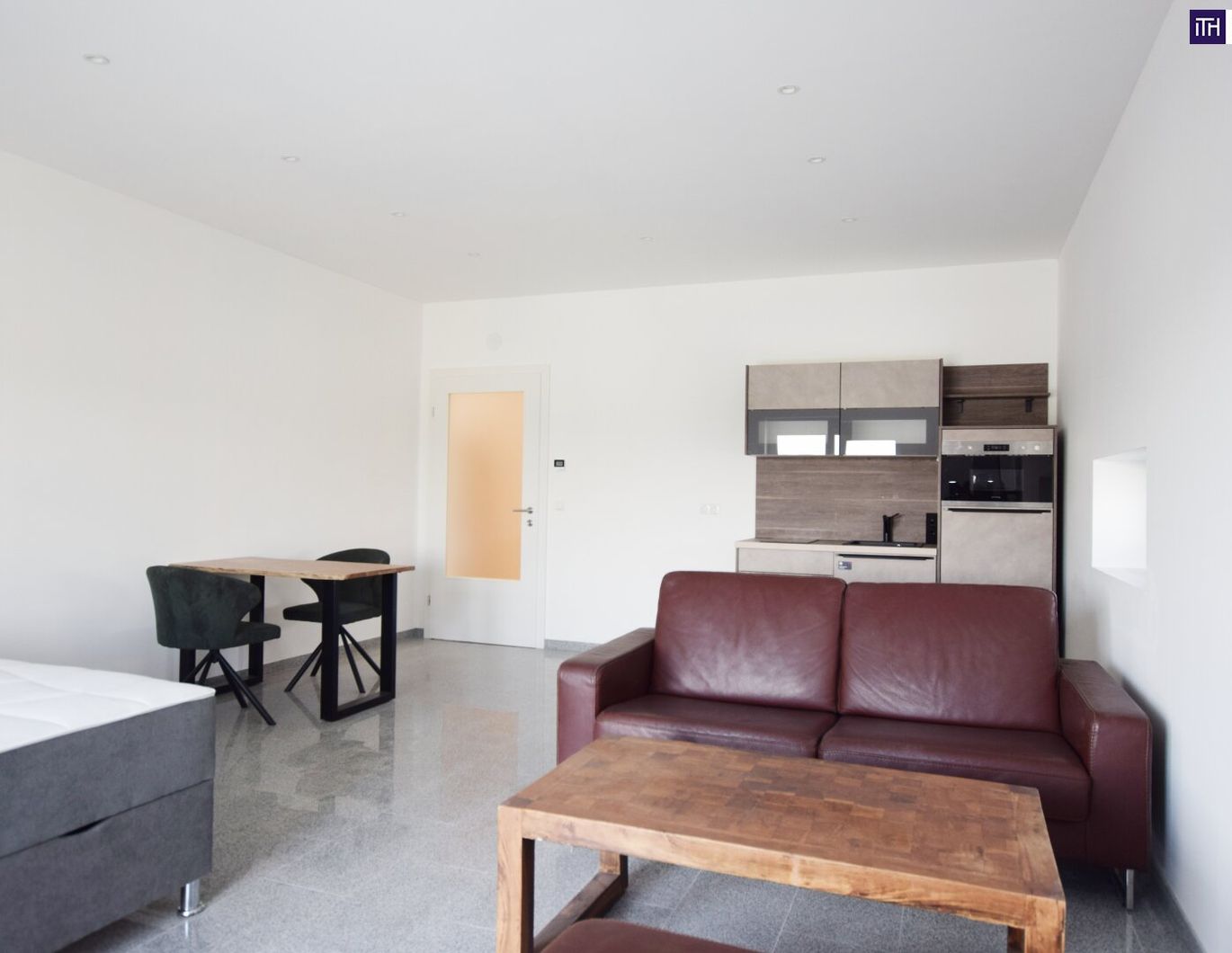 VOLLMÖBLIERTE Garconniere mit 45m² in der MALERISCHEN West-Steiermark! ERSTBEZUG ab sofort verfügbar!