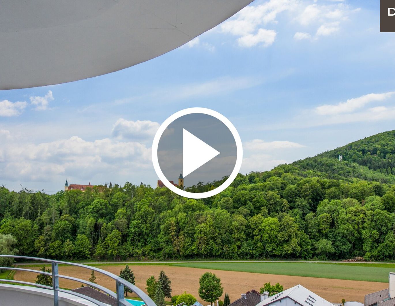 | NEUBAUWOHNUNG | BALKON | NÄHE SCHLOSS ST. MARTIN | 2 ZIMMERN